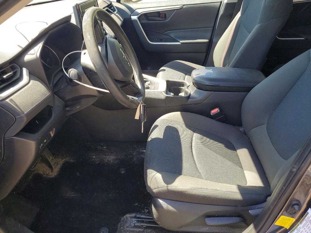 2021 Toyota Rav4 Le Gray vin: 4T3MWRFV5MU030099