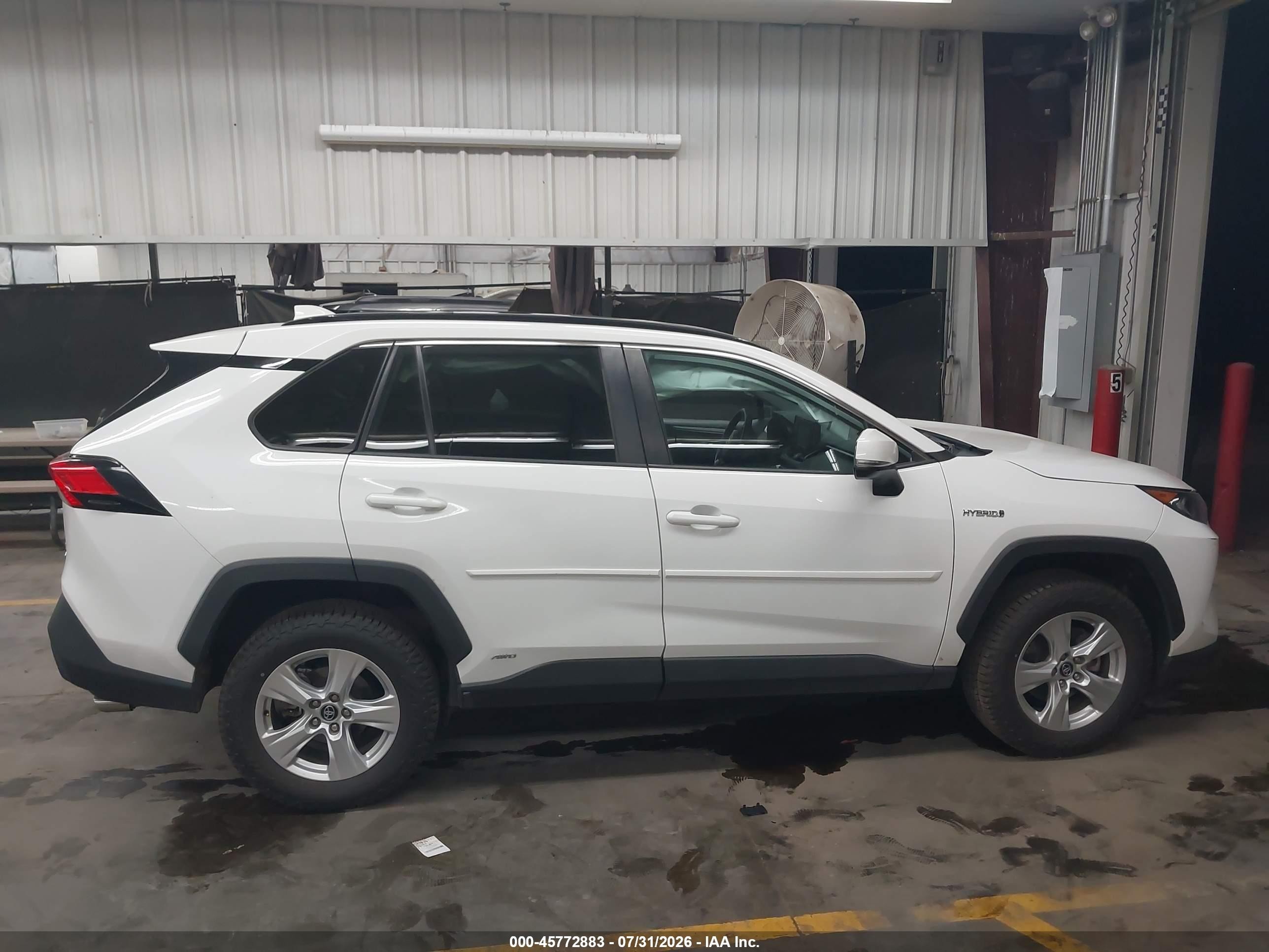 2020 Toyota Rav4 Hybrid Xle White vin: 4T3R6RFV0LU003476