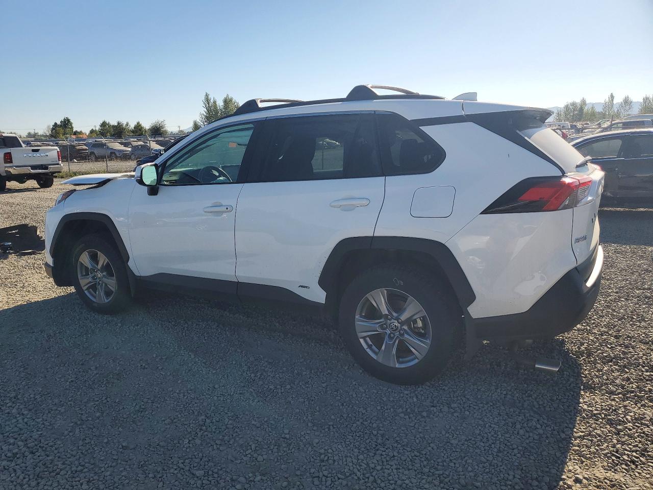 2025 Toyota Rav4 Hybrid Xle White vin: 4T3RWRFV0SU169074