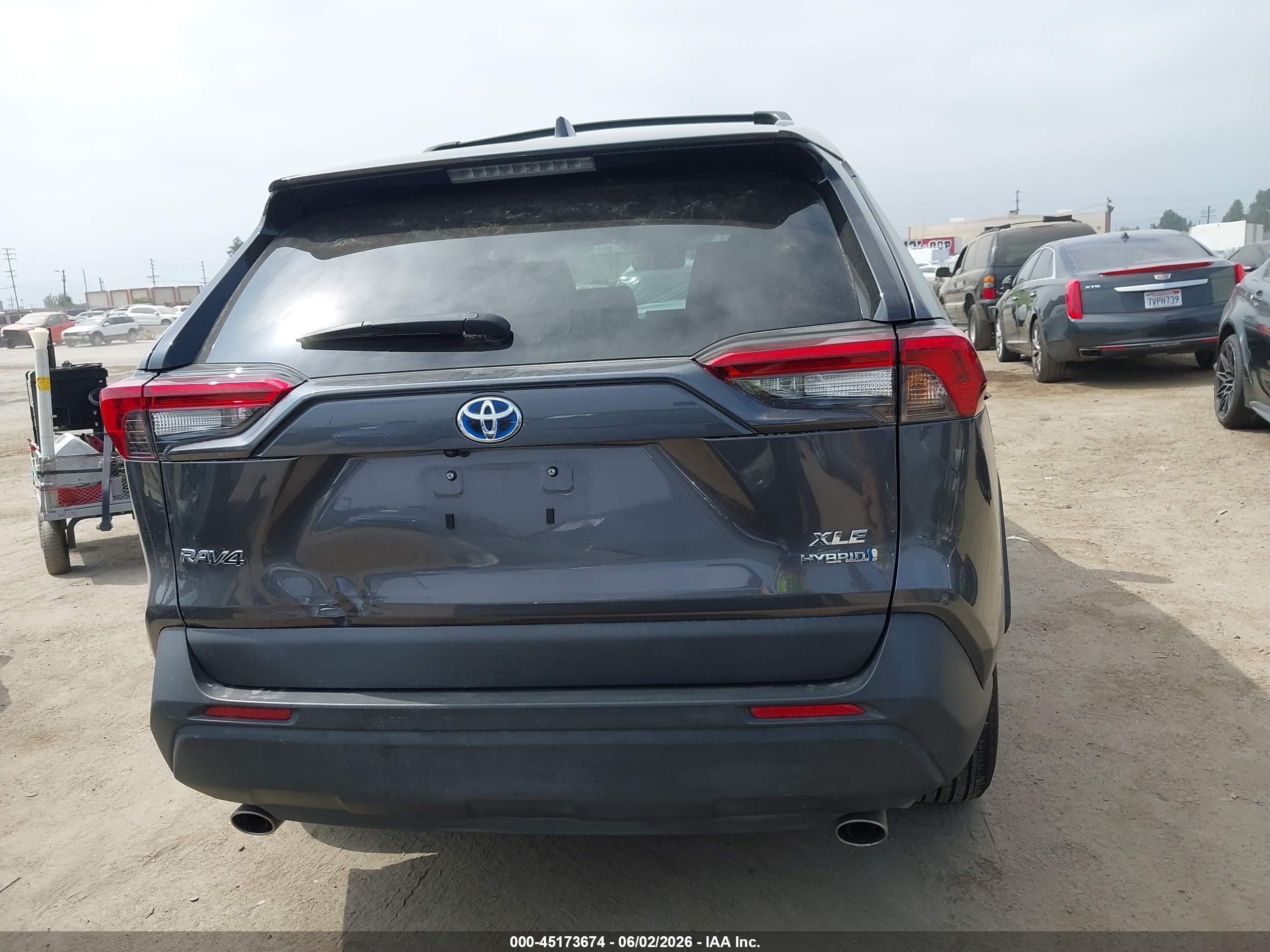 2024 Toyota Rav4 Hybrid Xle Gray vin: 4T3RWRFV2RU149743