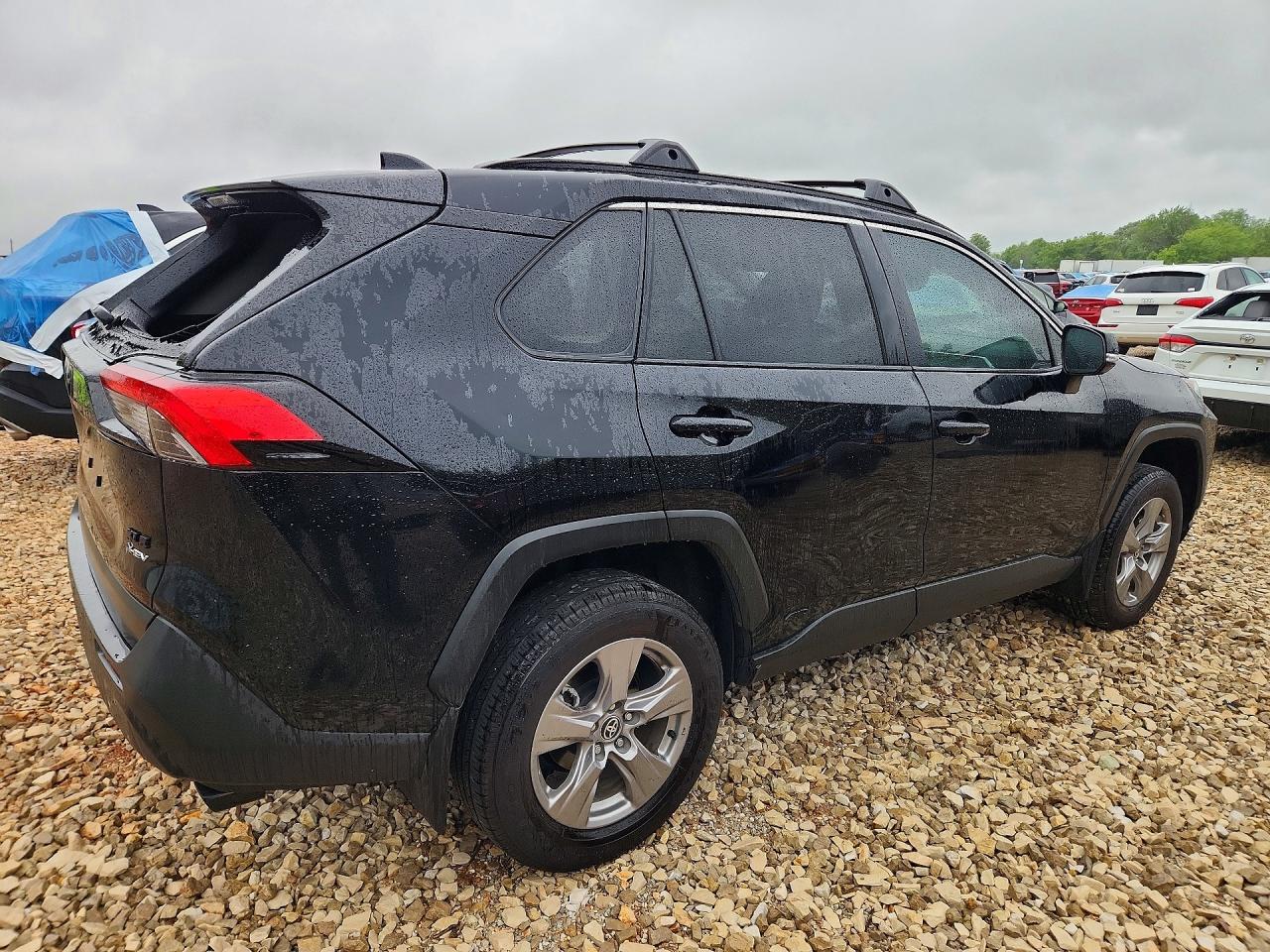 2025 Toyota Rav4 Hybrid Xle Black vin: 4T3RWRFV2SU179296