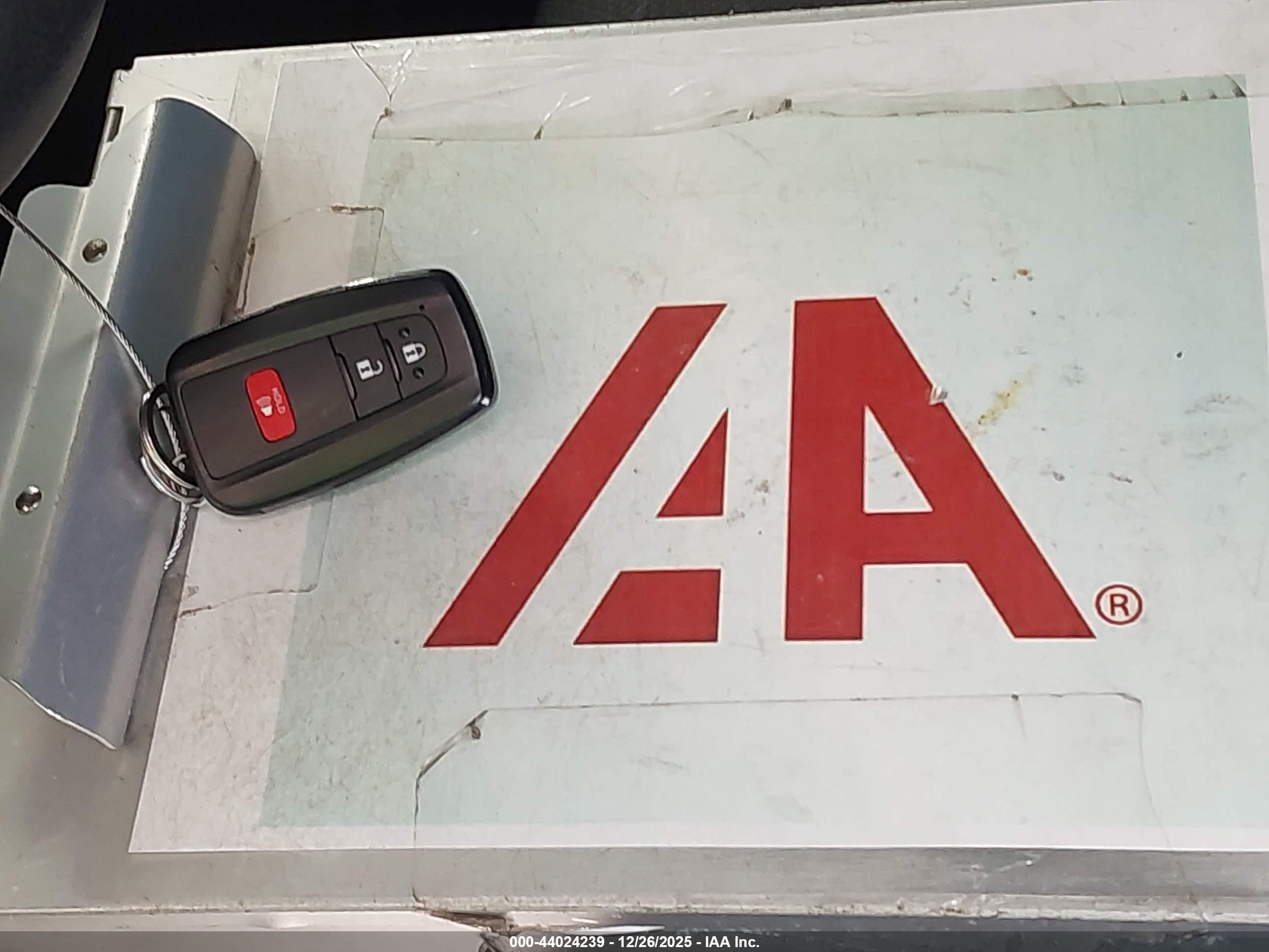2025 Toyota Rav4 Hybrid Xle Gray vin: 4T3RWRFV3SU179677