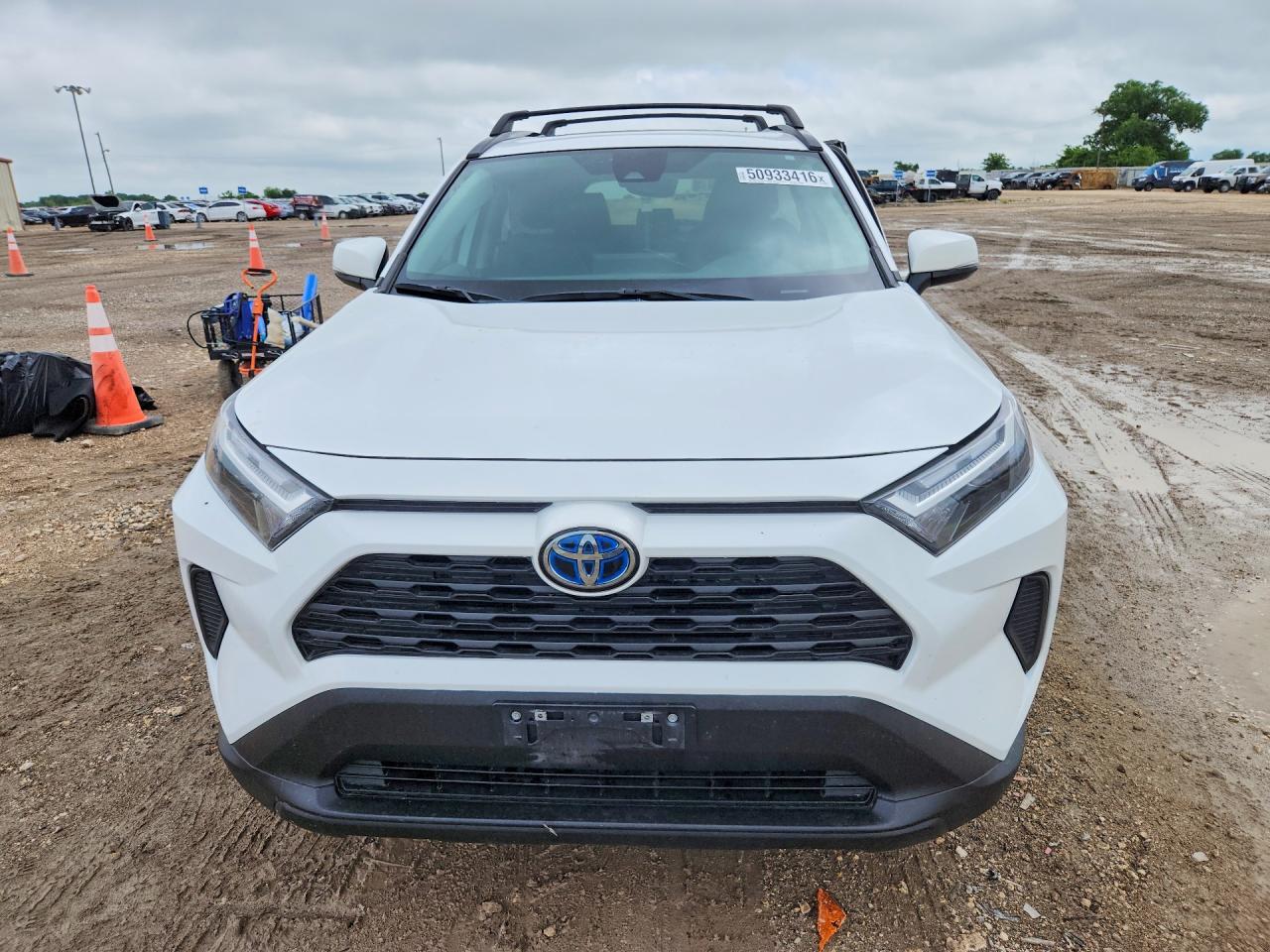 2022 Toyota Rav4 Xle Белый vin: 4T3RWRFV5NU064213
