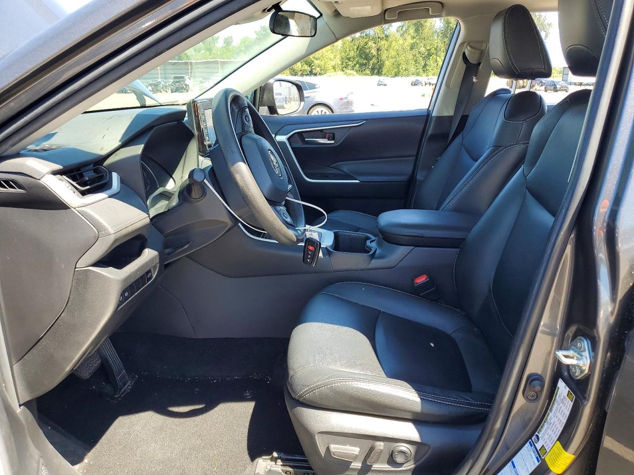 2022 Toyota Rav4 Xle Gray vin: 4T3RWRFV7NU062687
