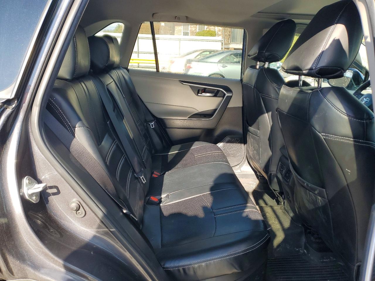 2024 Toyota Rav4 Hybrid Xle Gray vin: 4T3RWRFVXRU137761