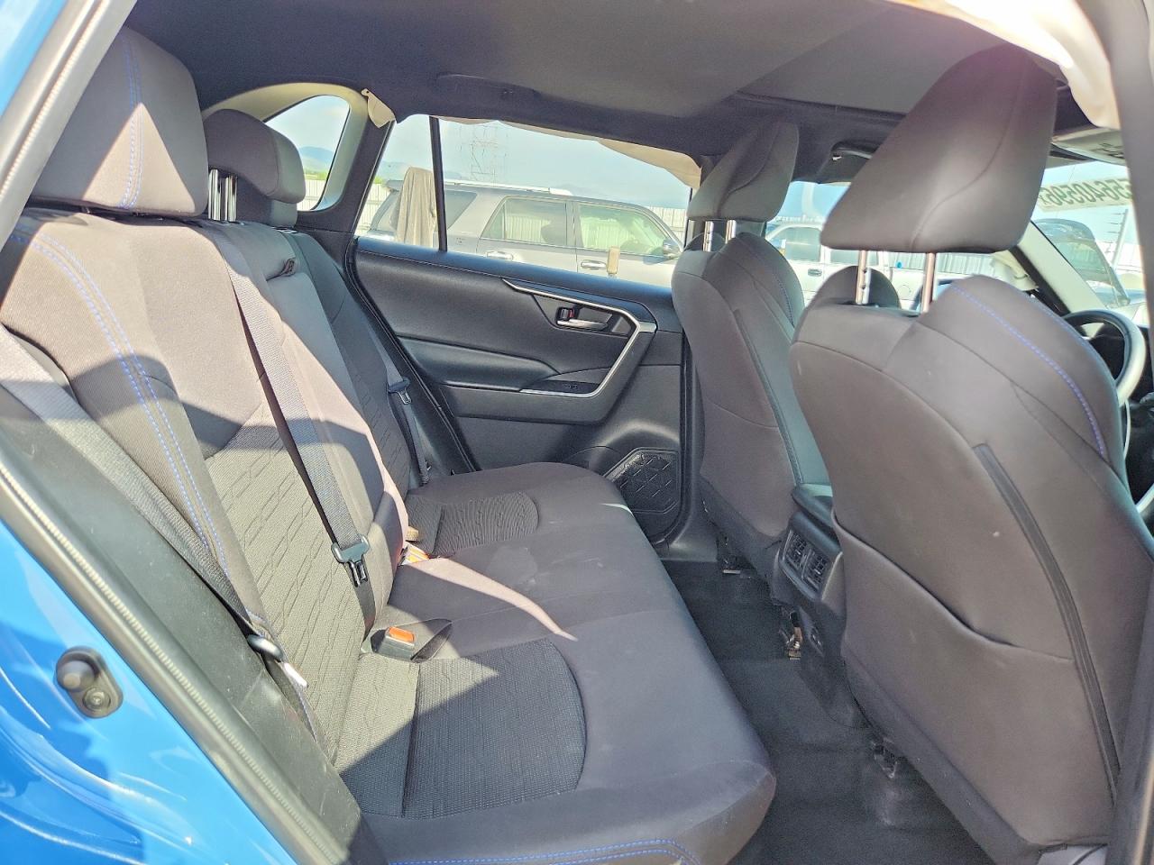 2022 Toyota Rav4 Se Blue vin: 4T3T6RFV0NU070491