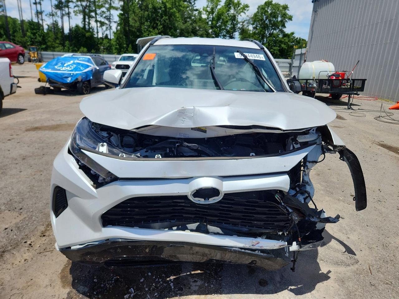 2024 Toyota Rav4 Se White vin: 4T3T6RFV4RU141942