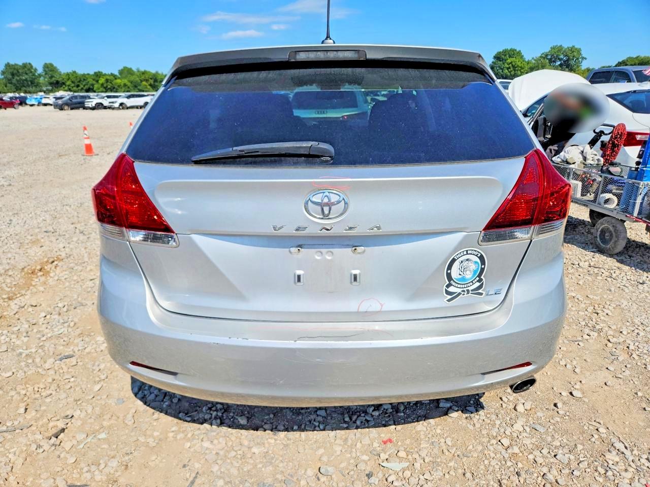 2013 Toyota Venza Le Silver vin: 4T3ZA3BB0DU067073