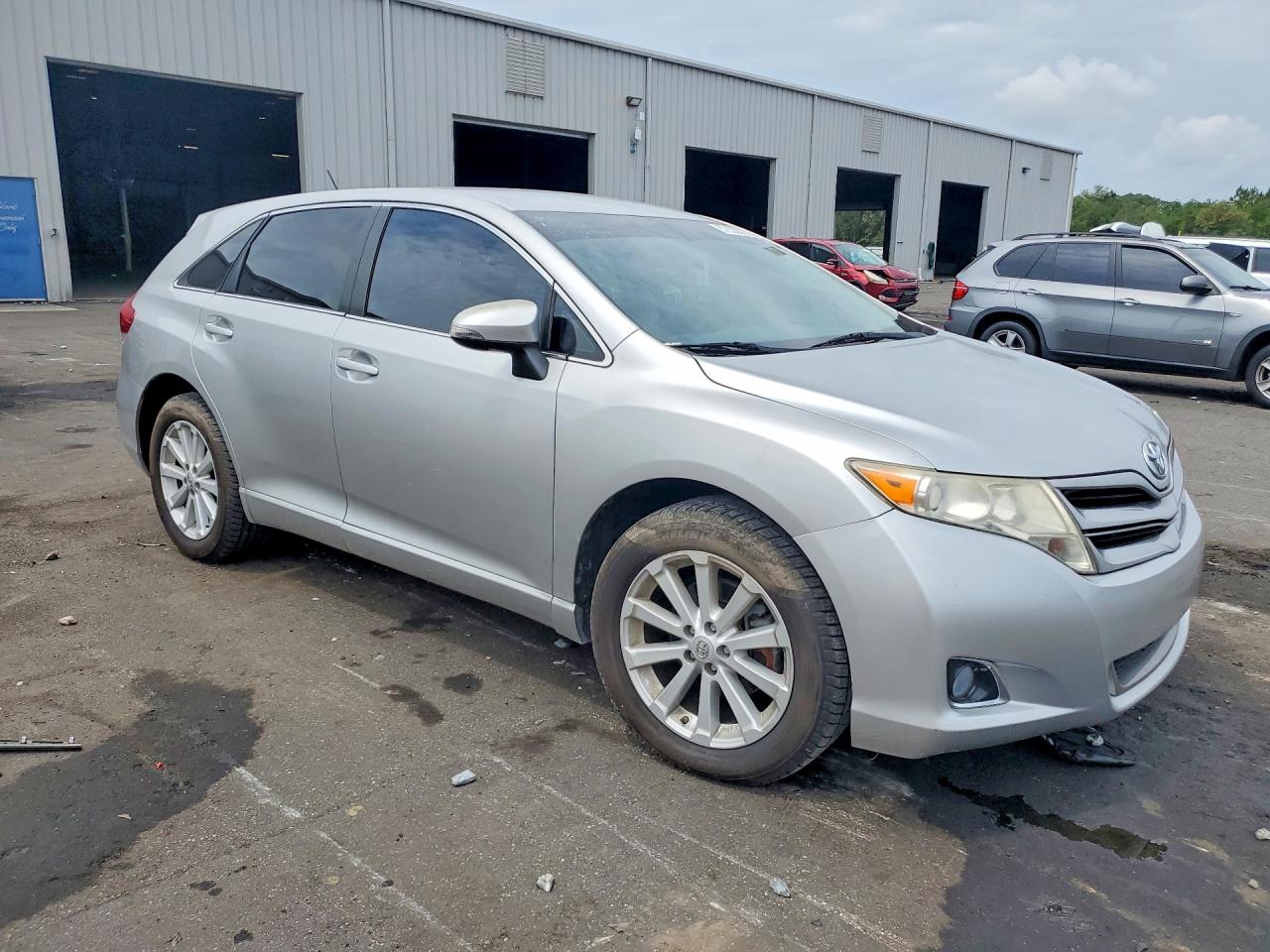 2013 Toyota Venza Le Silver vin: 4T3ZA3BB0DU070720