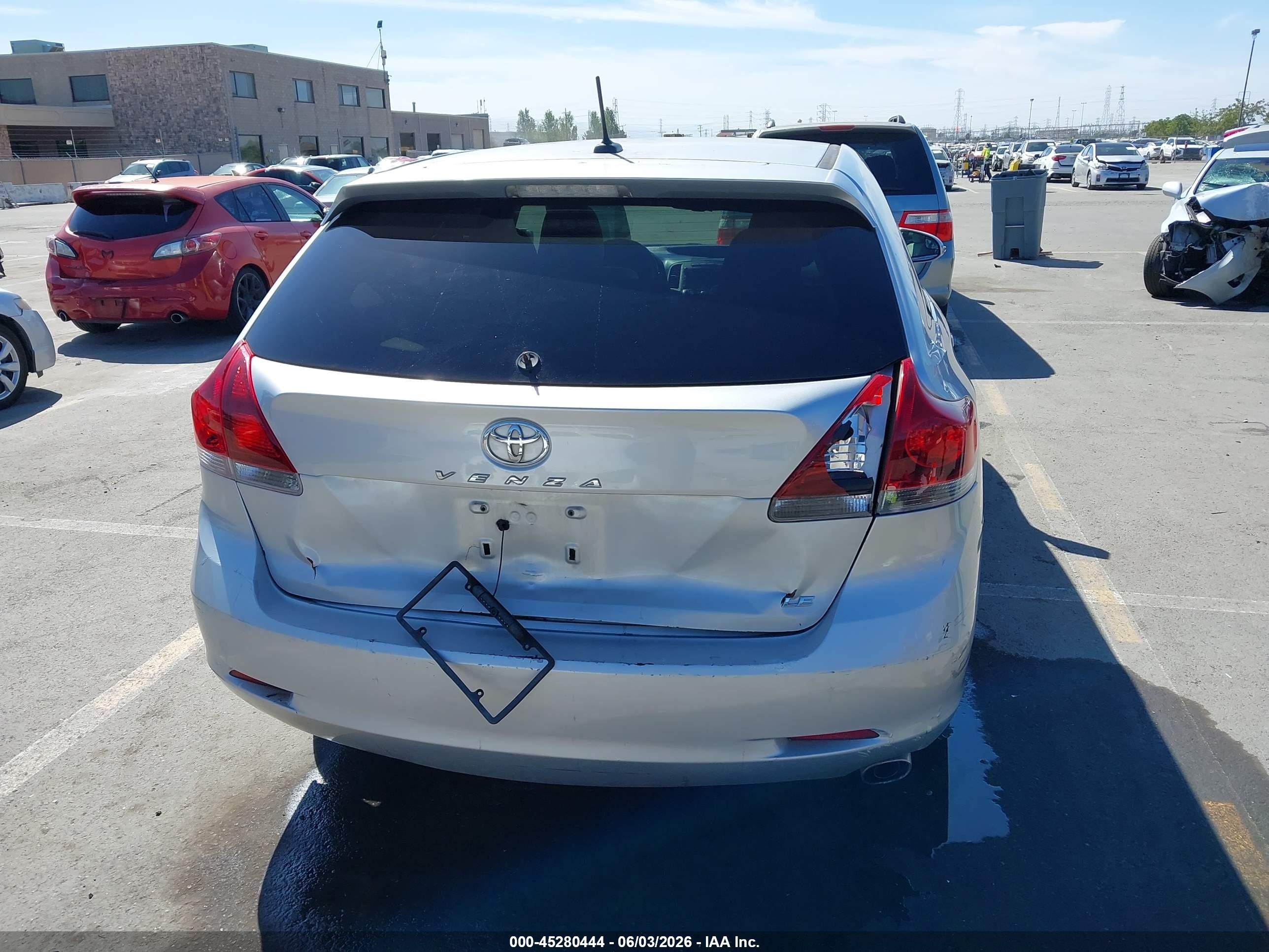2013 Toyota Venza Le Silver vin: 4T3ZA3BB0DU074010