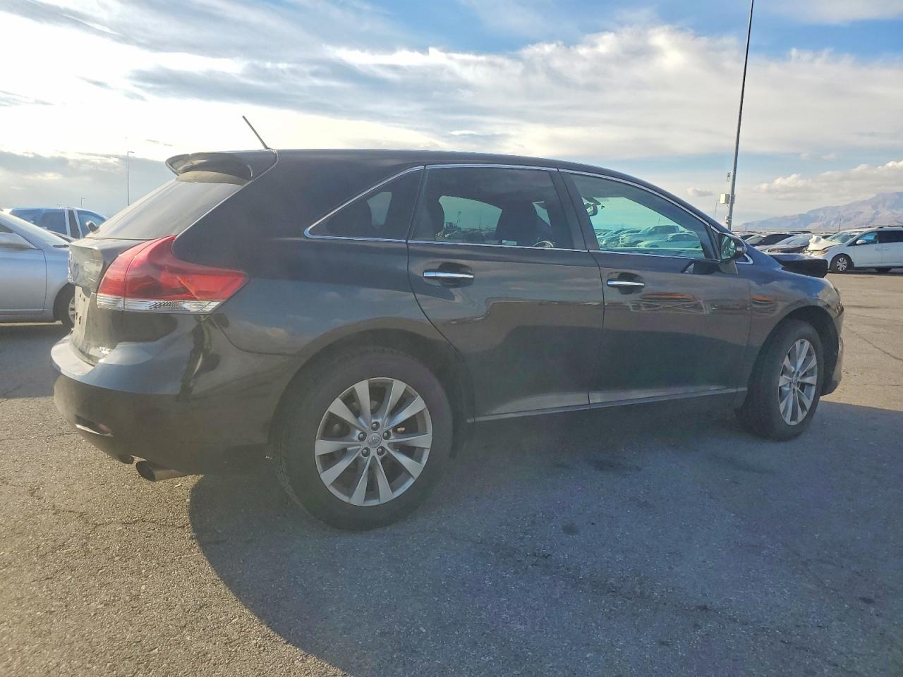 2014 Toyota Venza Le Black vin: 4T3ZA3BB0EU085736