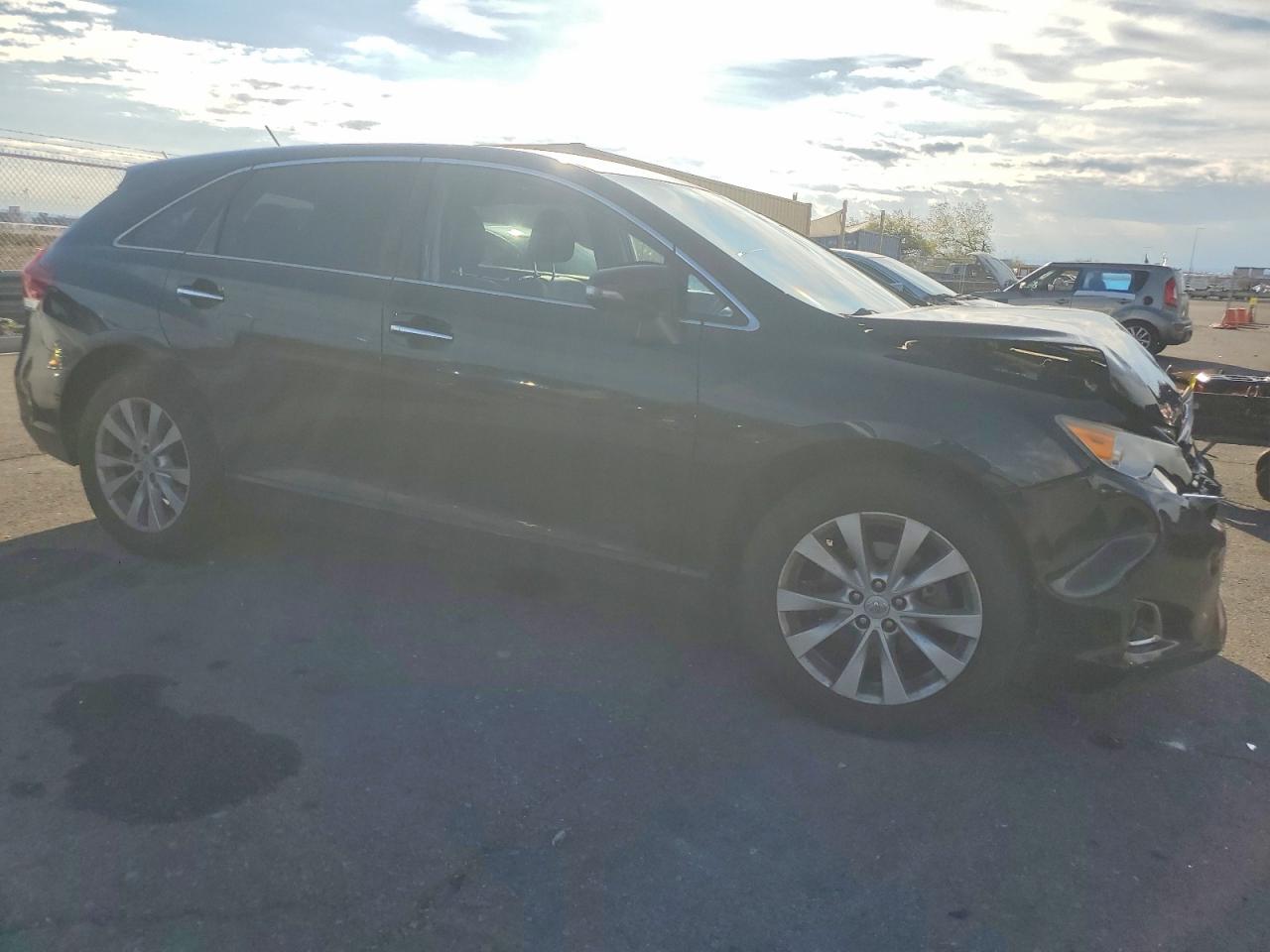 2014 Toyota Venza Le Black vin: 4T3ZA3BB0EU085736