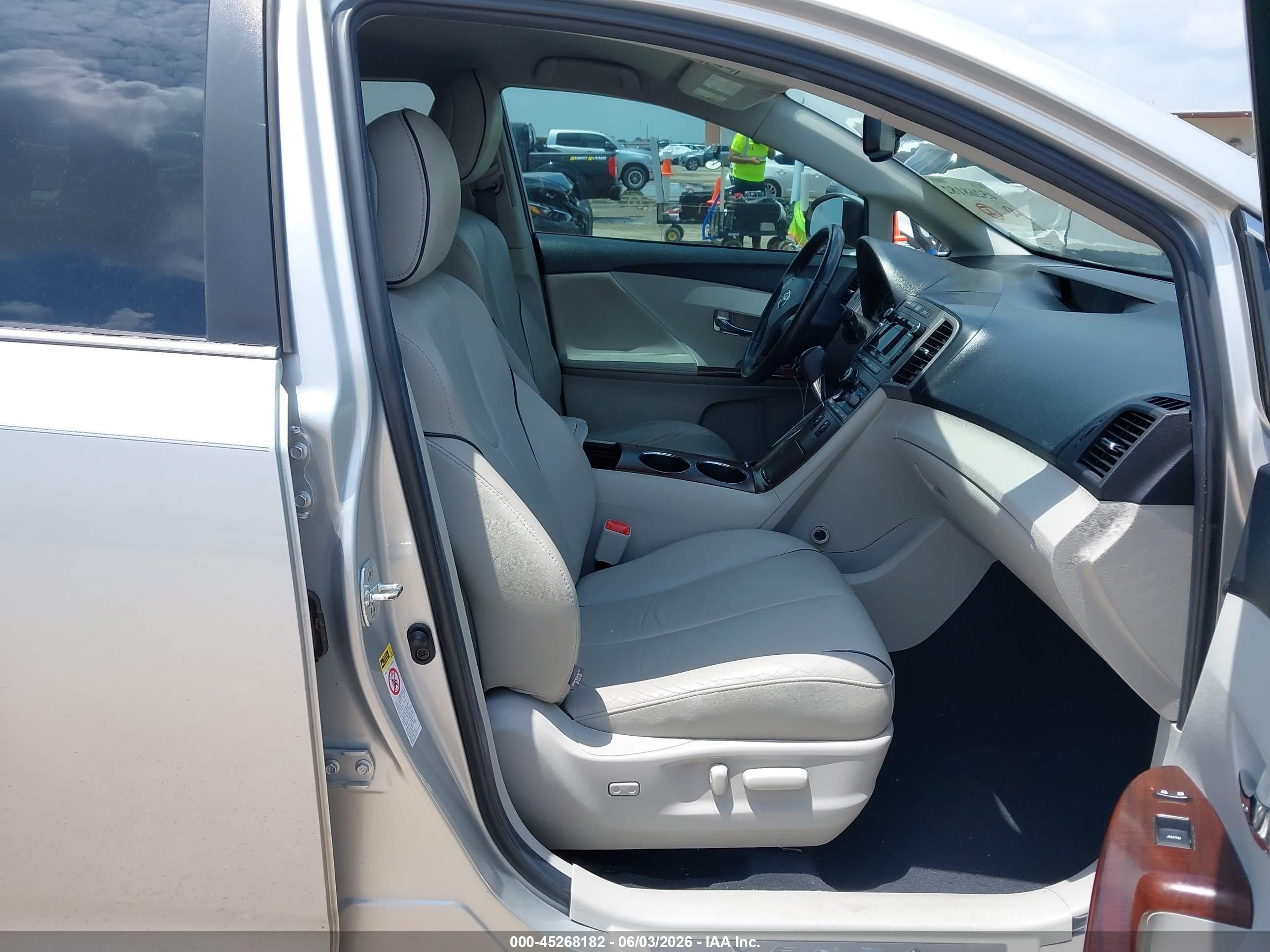 2012 Toyota Venza Xle Silver vin: 4T3ZA3BB1CU062947