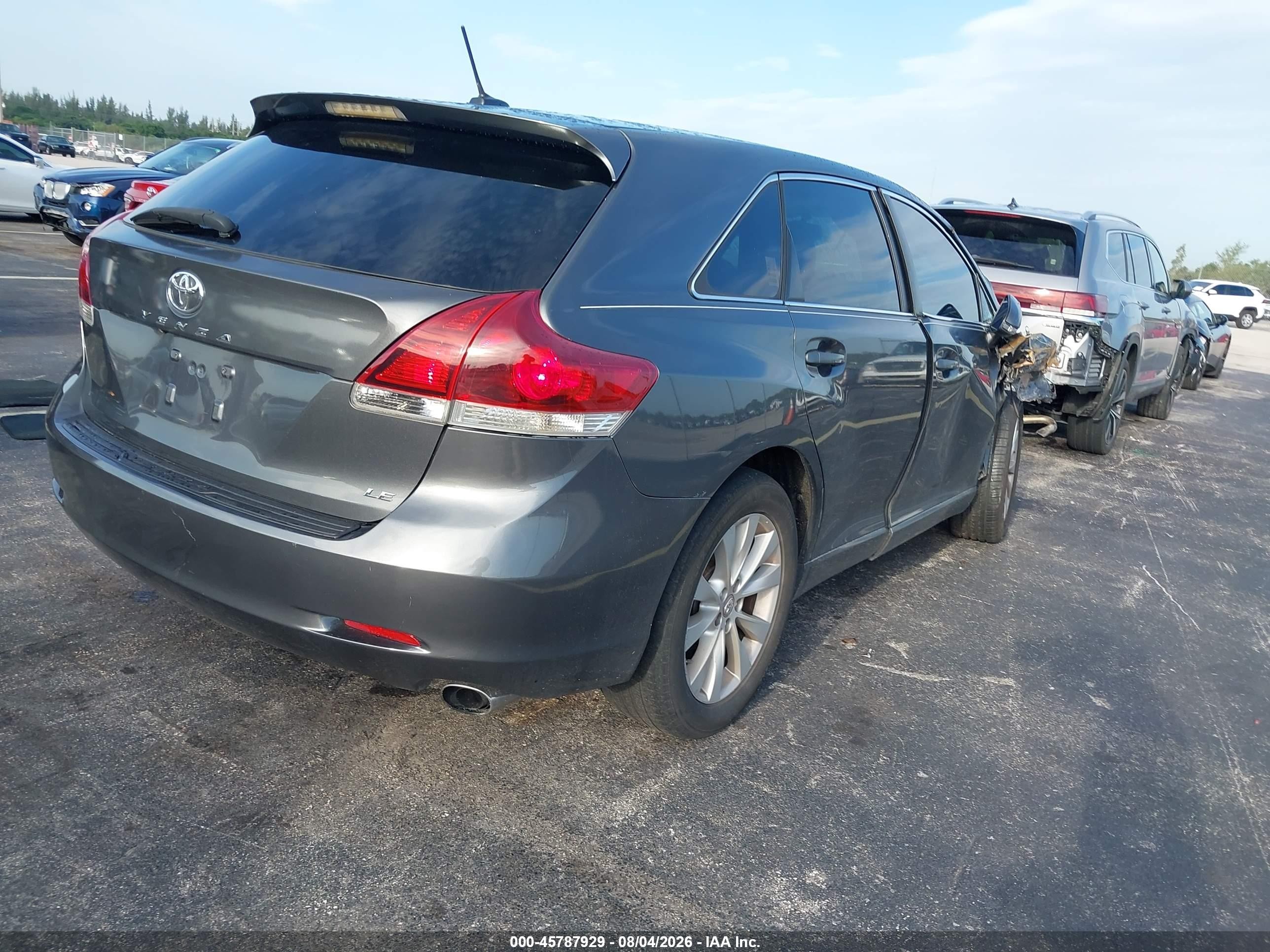 2013 Toyota Venza Le Gray vin: 4T3ZA3BB1DU067342