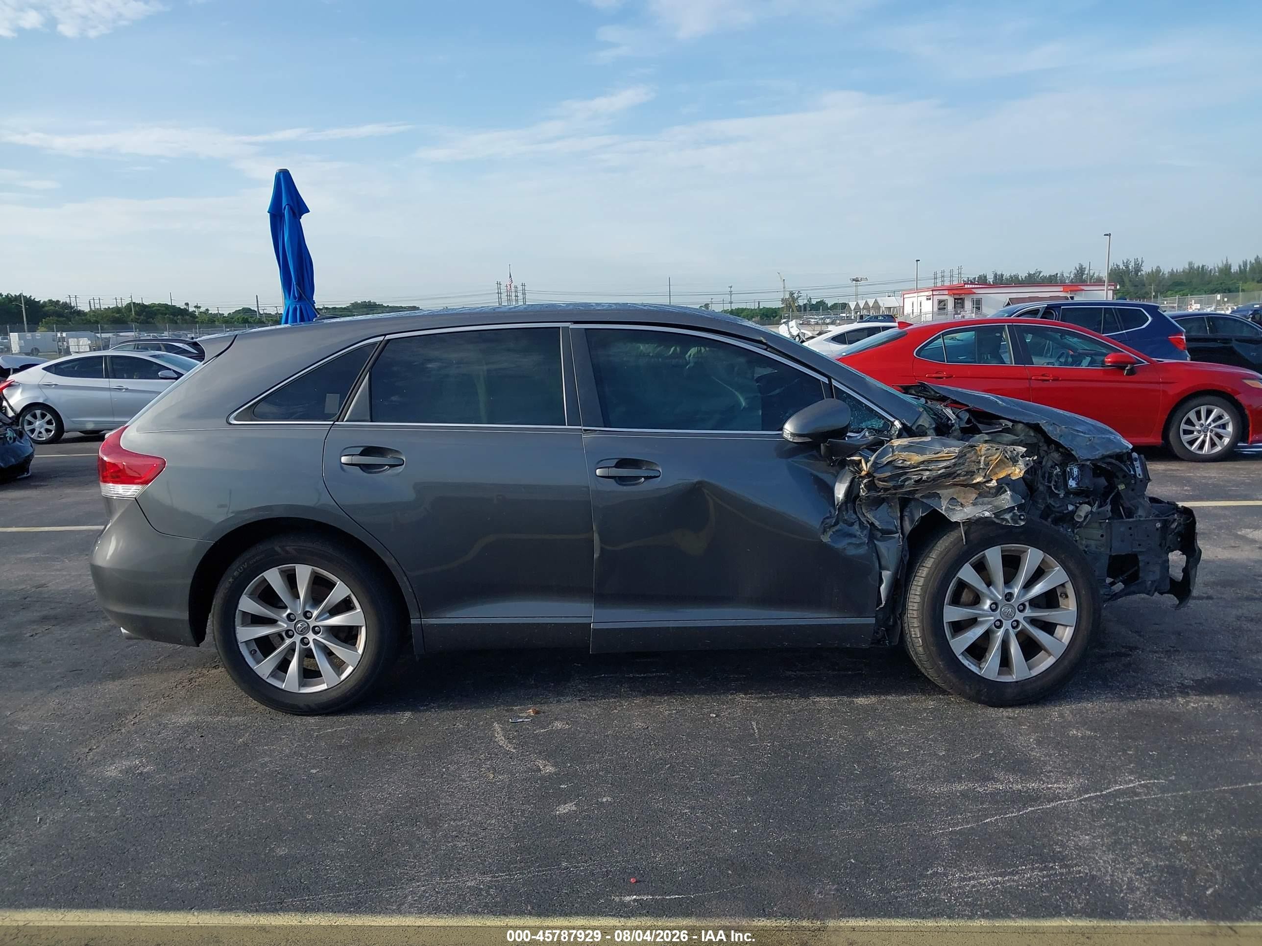 2013 Toyota Venza Le Gray vin: 4T3ZA3BB1DU067342