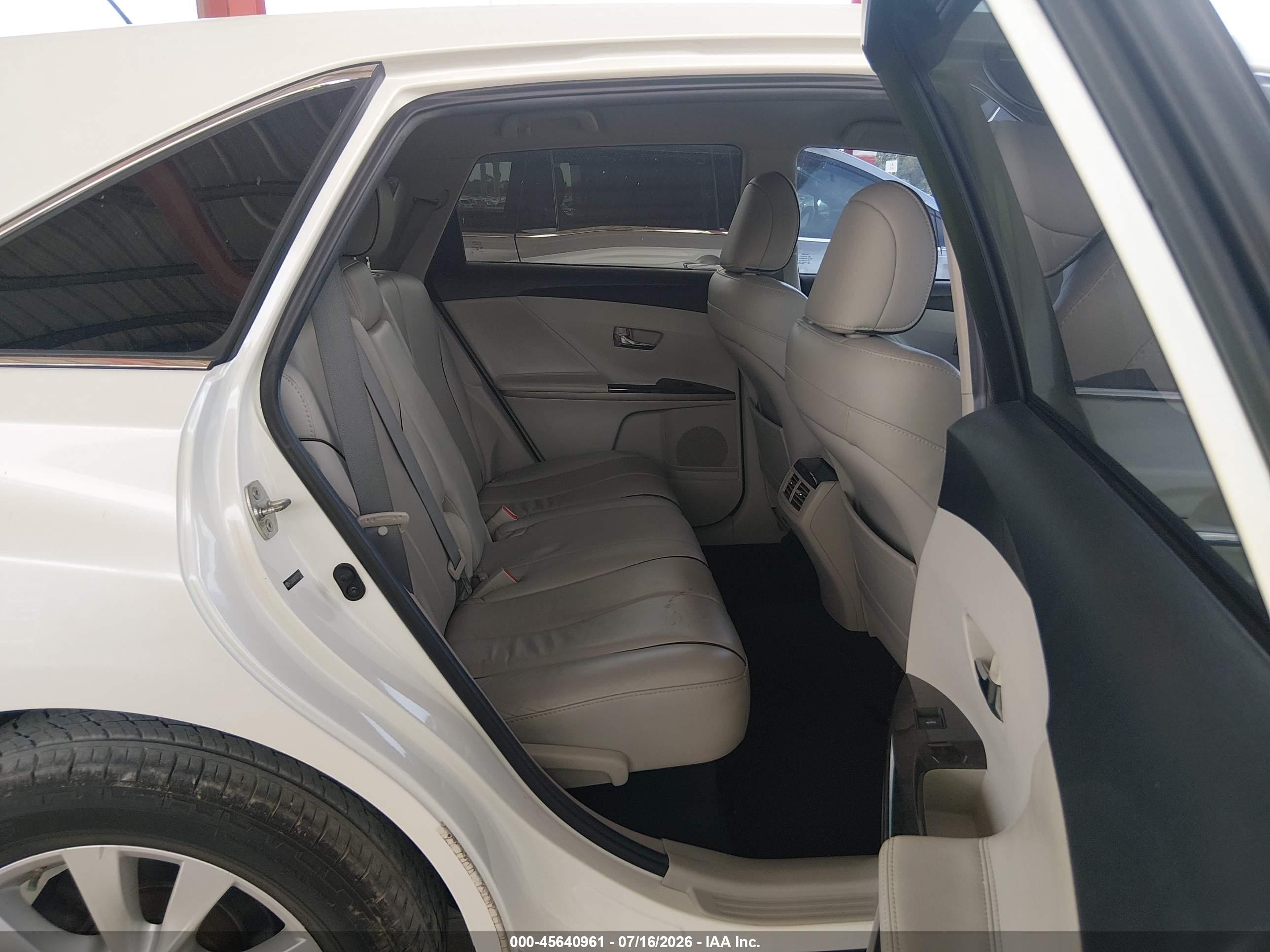 2013 Toyota Venza Xle White vin: 4T3ZA3BB1DU073321