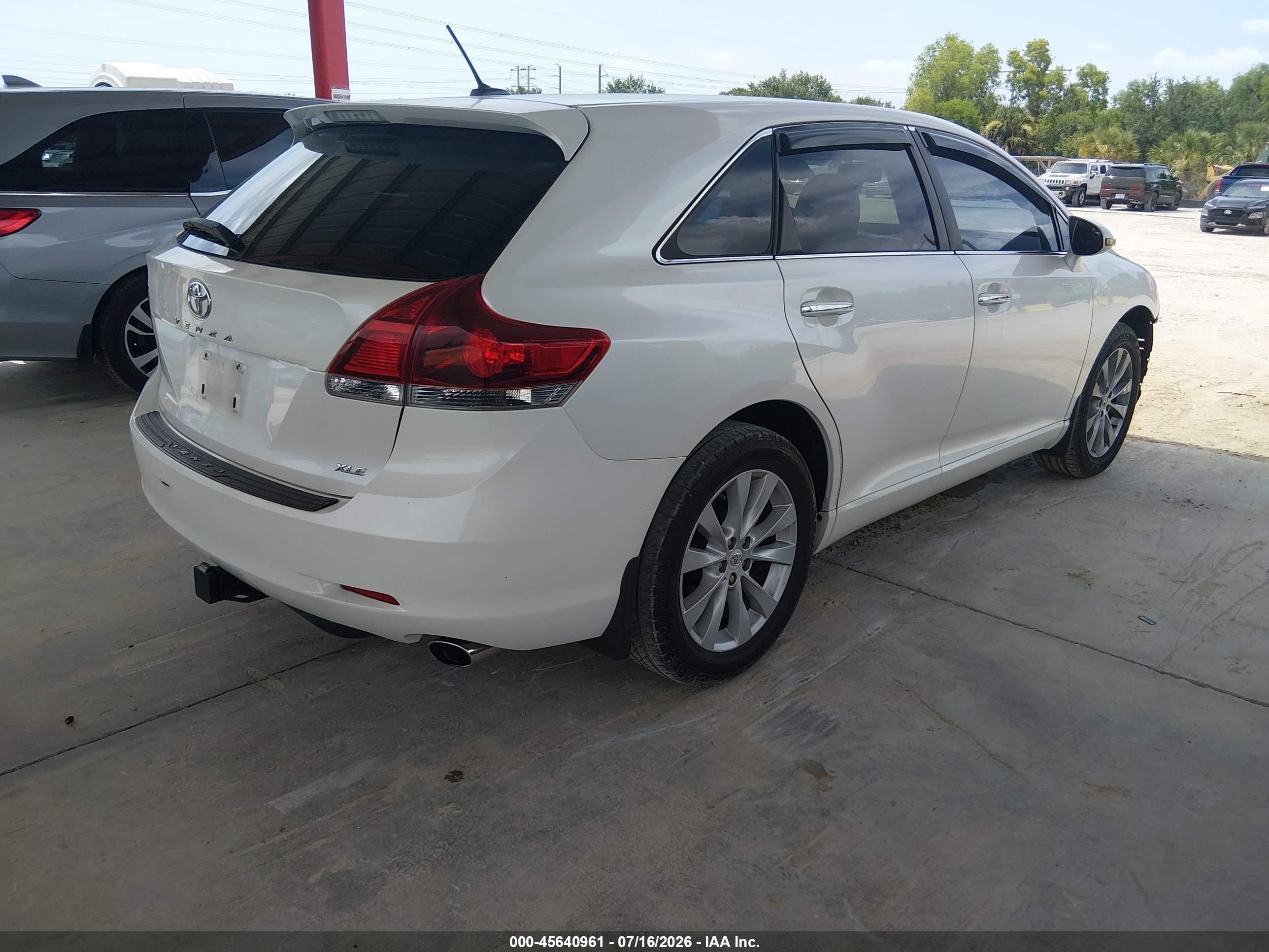 2013 Toyota Venza Xle White vin: 4T3ZA3BB1DU073321