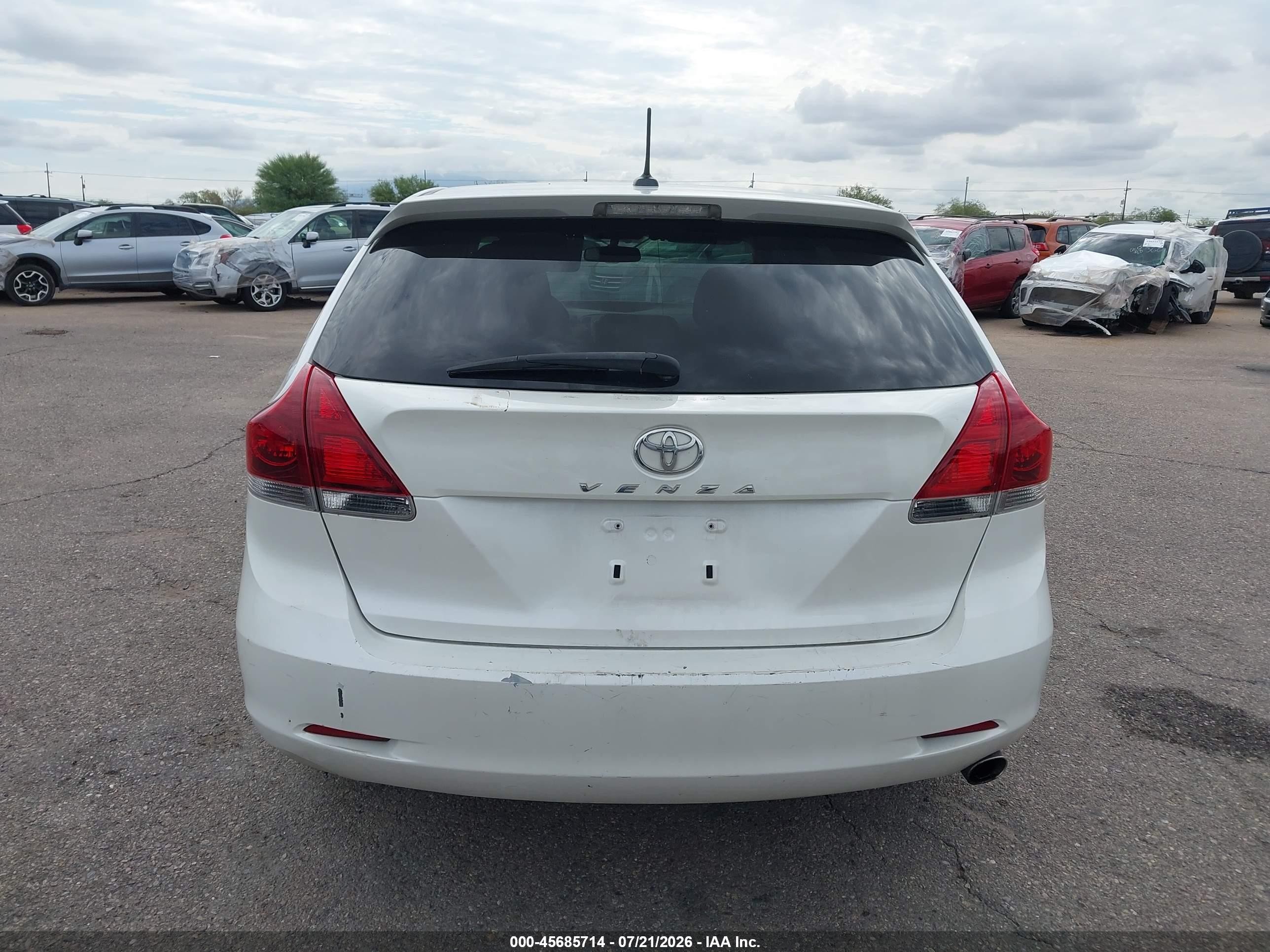 2014 Toyota Venza Le White vin: 4T3ZA3BB1EU082277