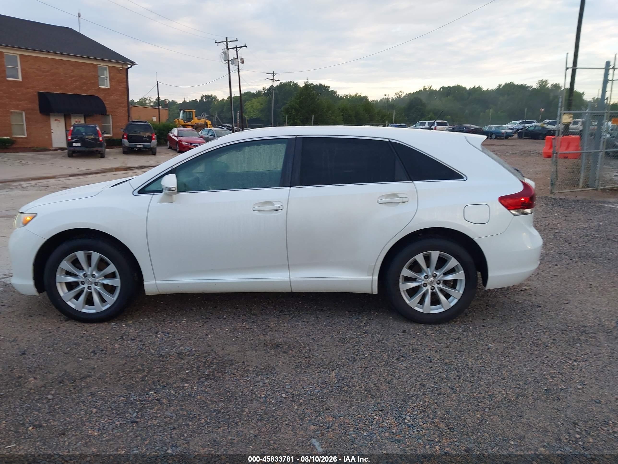 2014 Toyota Venza Le White vin: 4T3ZA3BB1EU082912