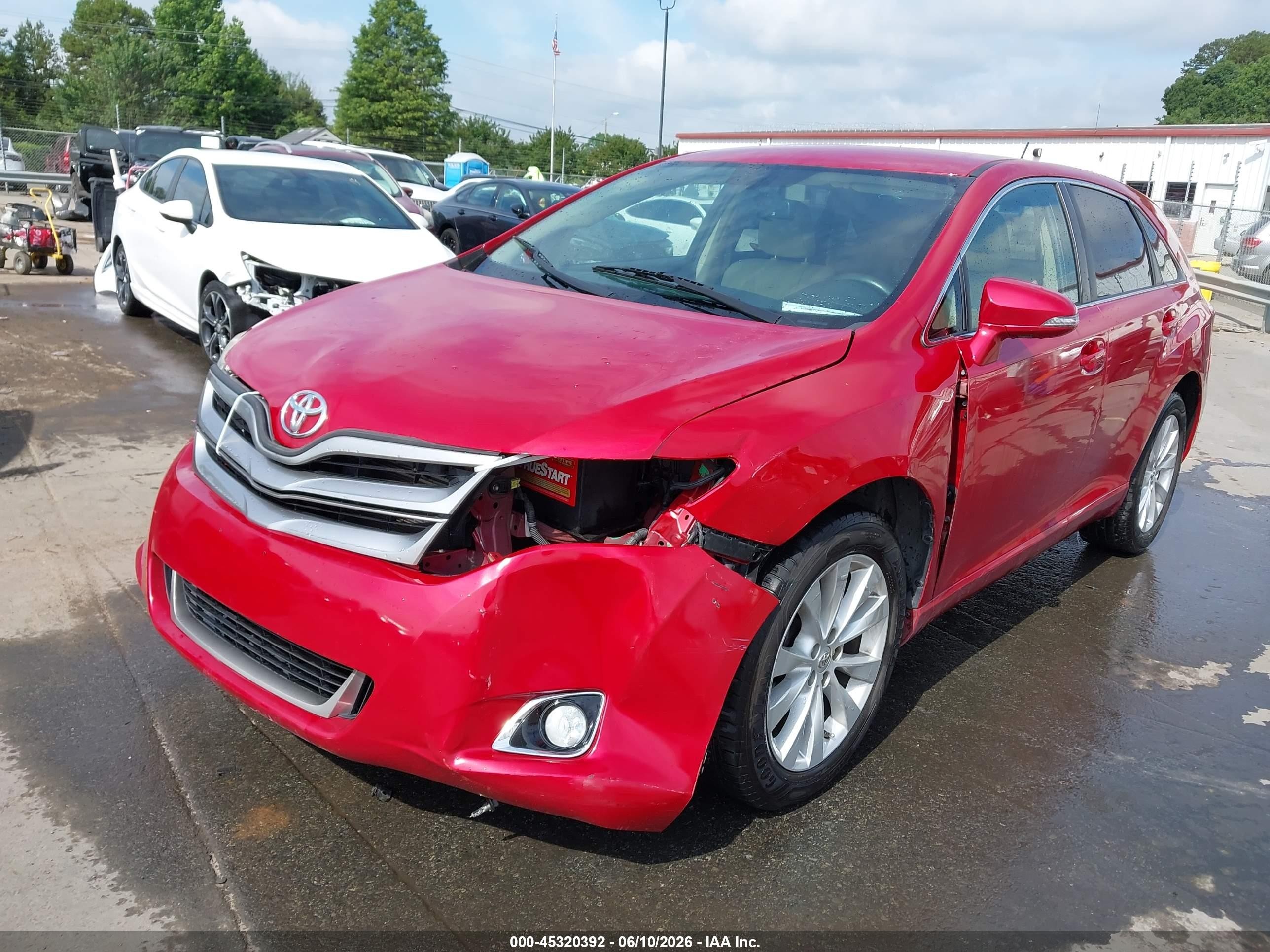2014 Toyota Venza Le Красный vin: 4T3ZA3BB1EU086510