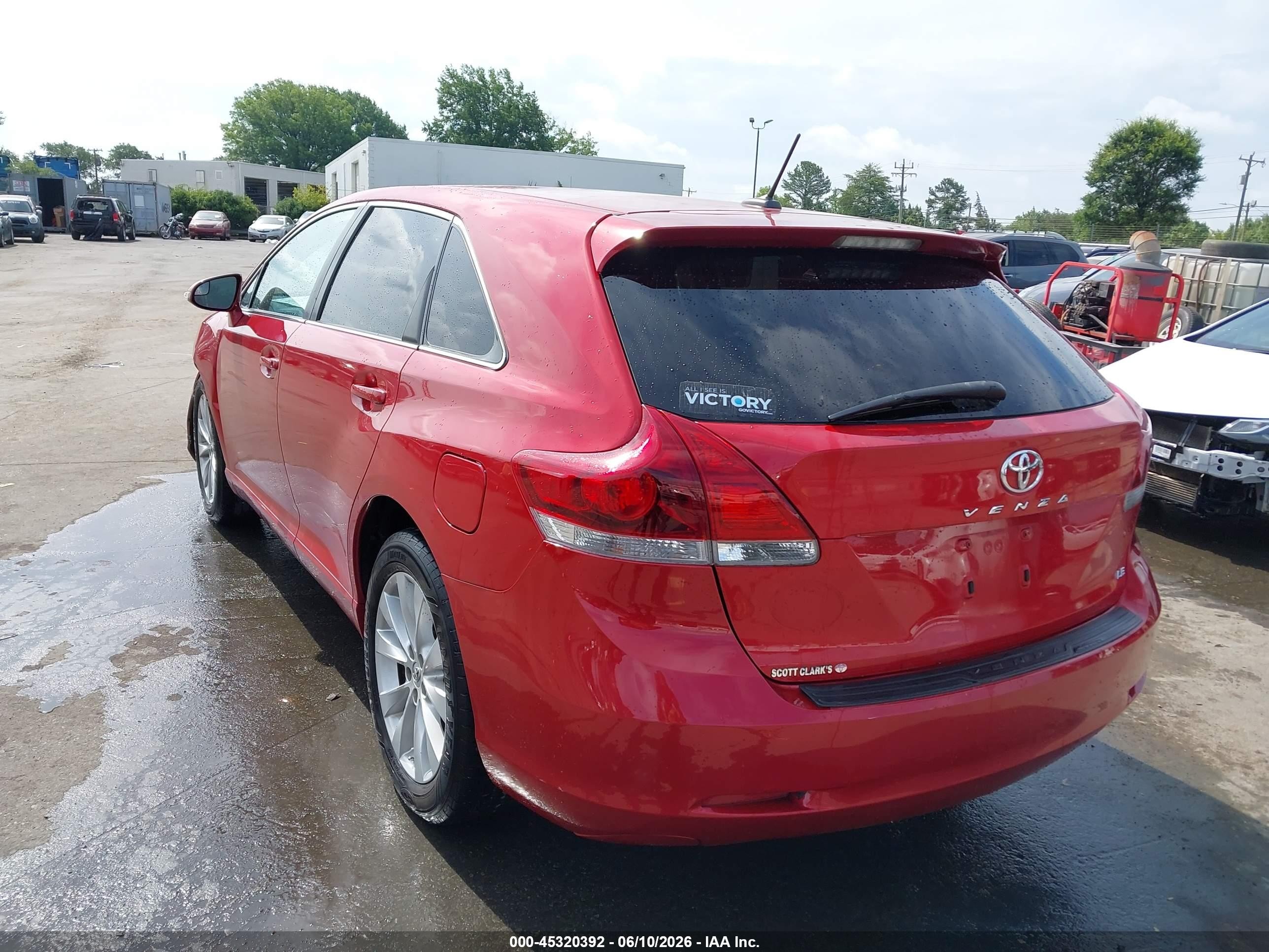 2014 Toyota Venza Le Красный vin: 4T3ZA3BB1EU086510