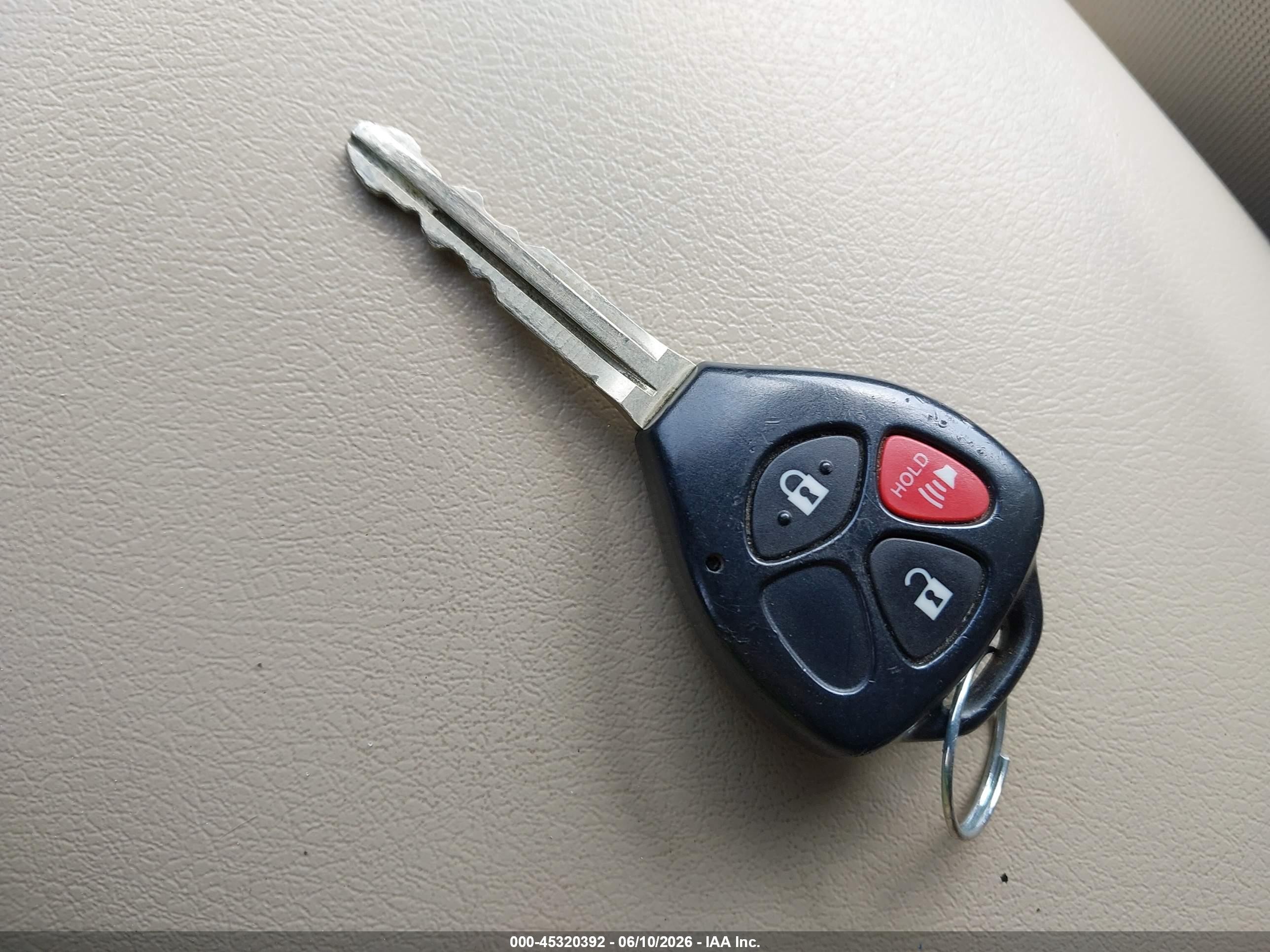 2014 Toyota Venza Le Красный vin: 4T3ZA3BB1EU086510