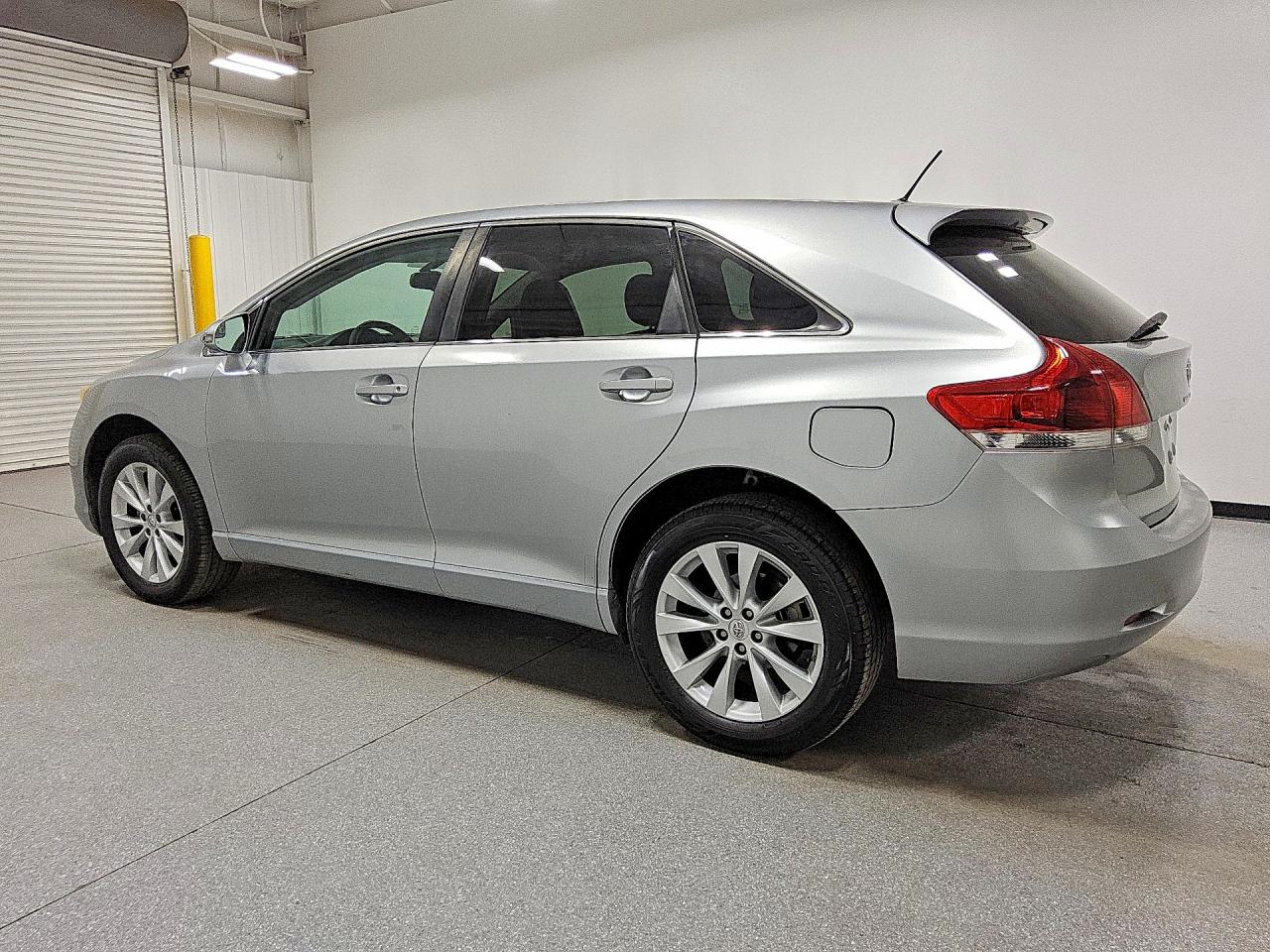 2015 Toyota Venza Le Silver vin: 4T3ZA3BB1FU094494