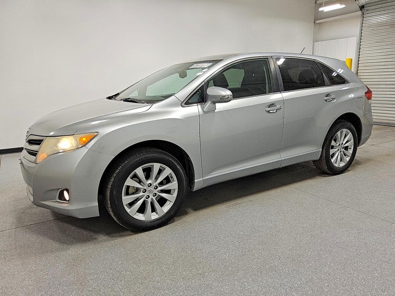2015 Toyota Venza Le Silver vin: 4T3ZA3BB1FU094494