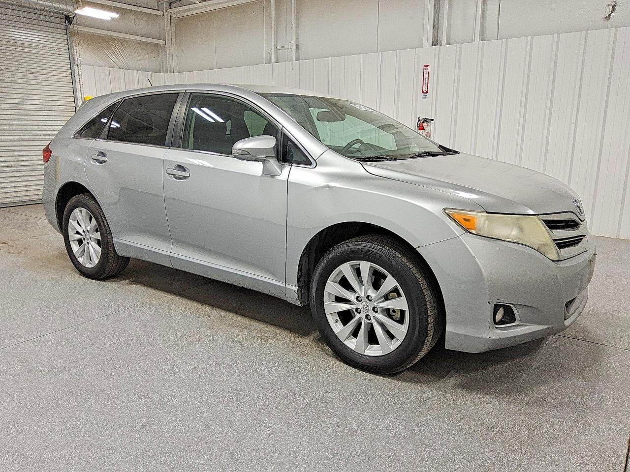 2015 Toyota Venza Le Silver vin: 4T3ZA3BB1FU094494