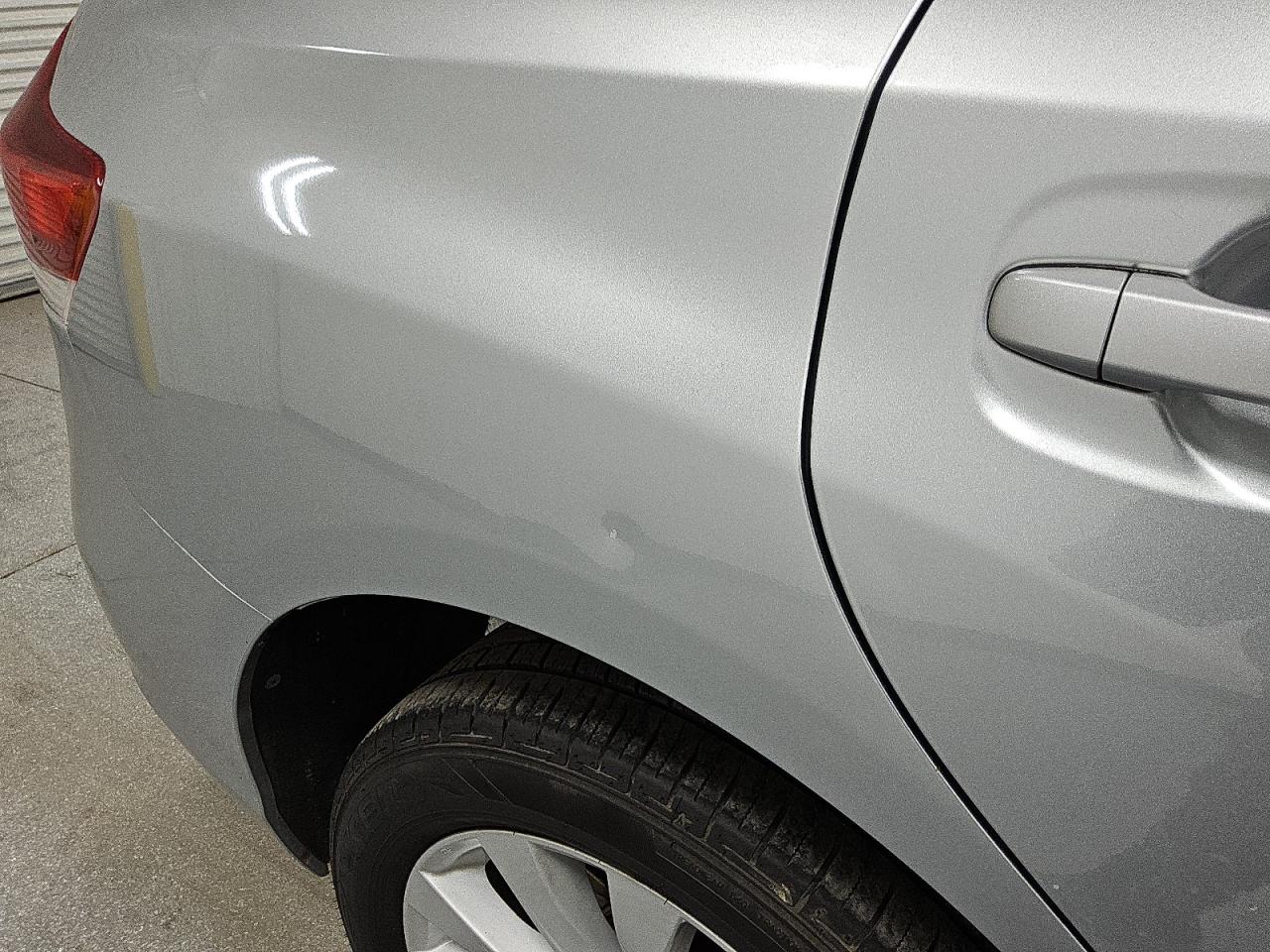 2015 Toyota Venza Le Silver vin: 4T3ZA3BB1FU094494 Damage: Right Qtr Panel, Dent(S) W/ Paint Dmg, 1/2 To 1 Inch