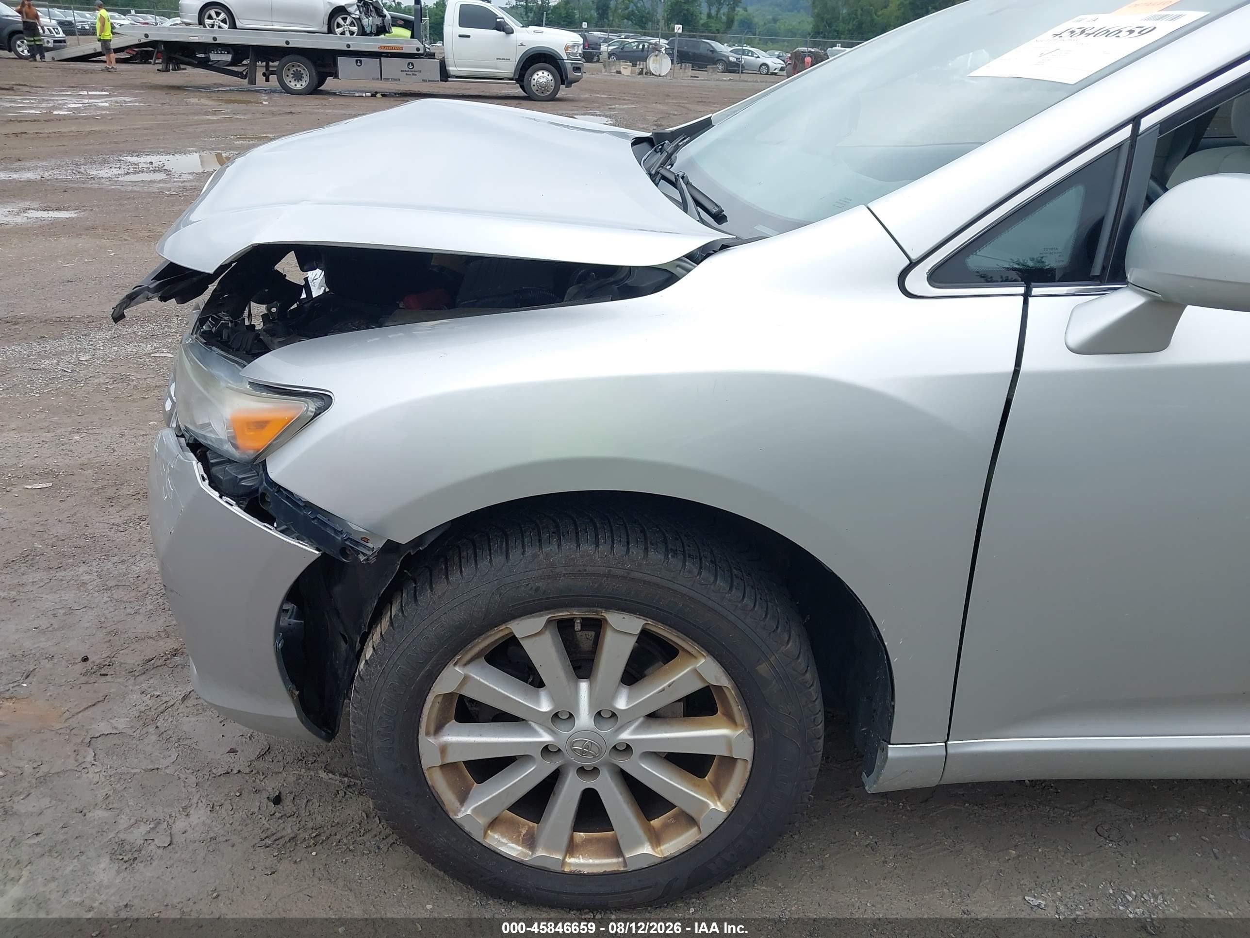 2011 Toyota Venza   White vin: 4T3ZA3BB2BU041829