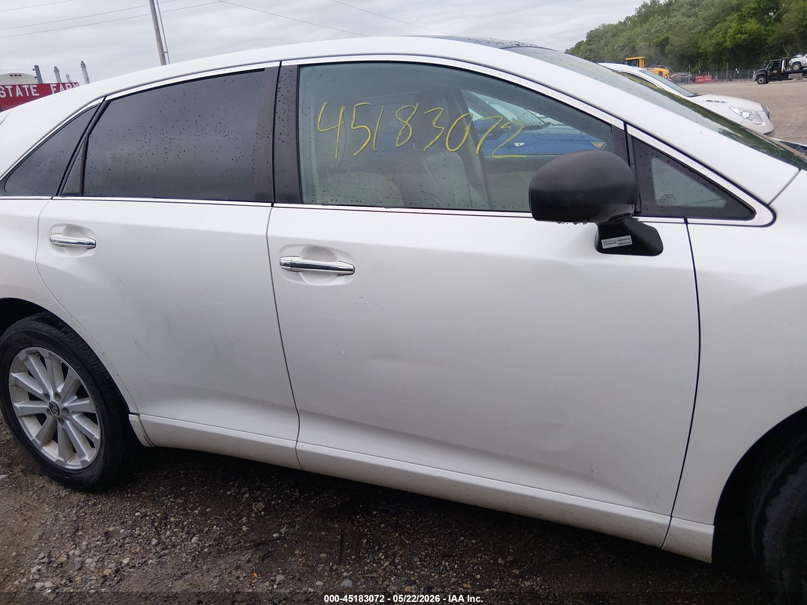 2011 Toyota Venza   White vin: 4T3ZA3BB3BU049390