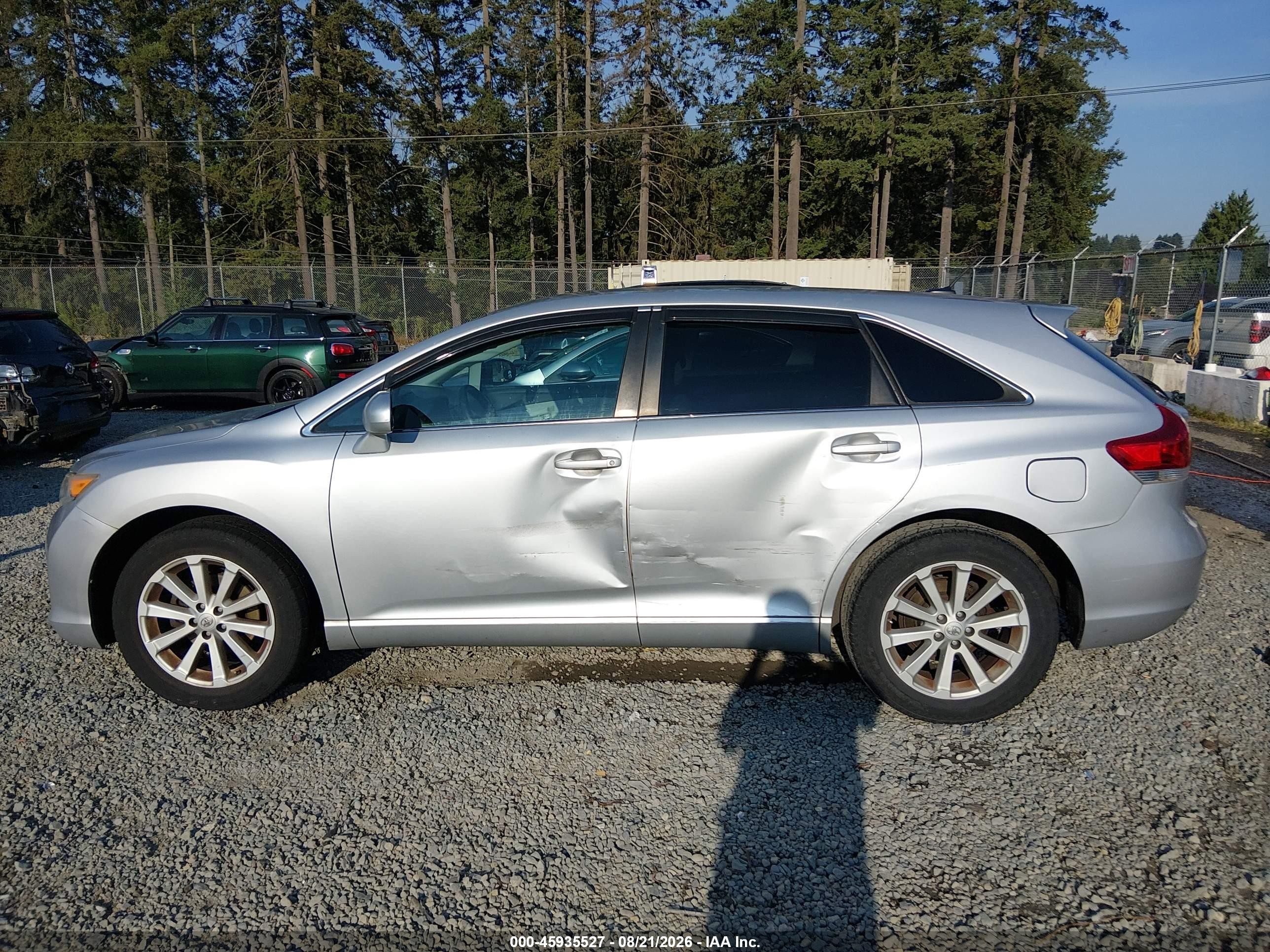 2011 Toyota Venza   Серебряный vin: 4T3ZA3BB3BU049860