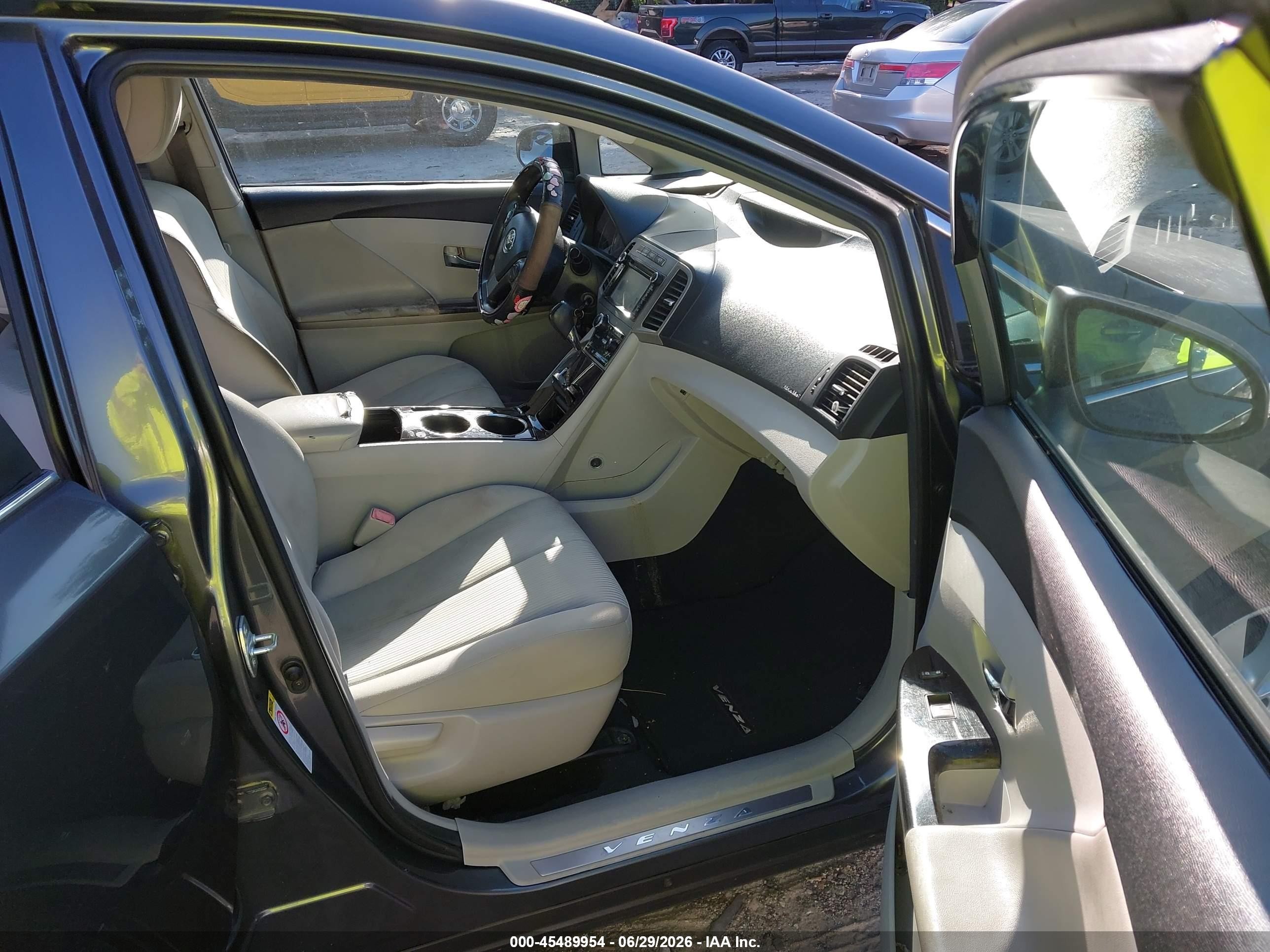 2013 Toyota Venza Le Gray vin: 4T3ZA3BB3DU063485