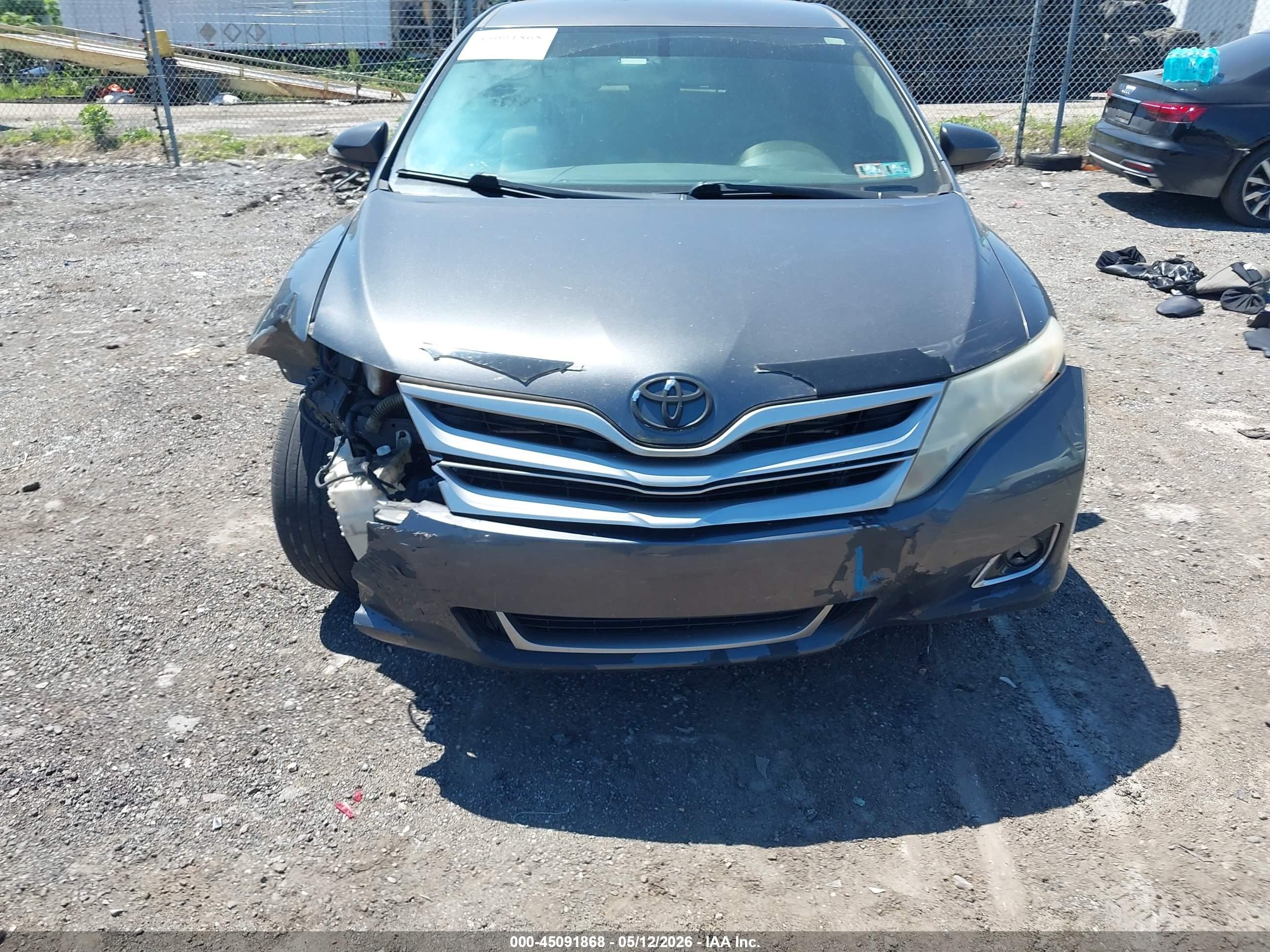 2013 Toyota Venza Le Gray vin: 4T3ZA3BB3DU073532