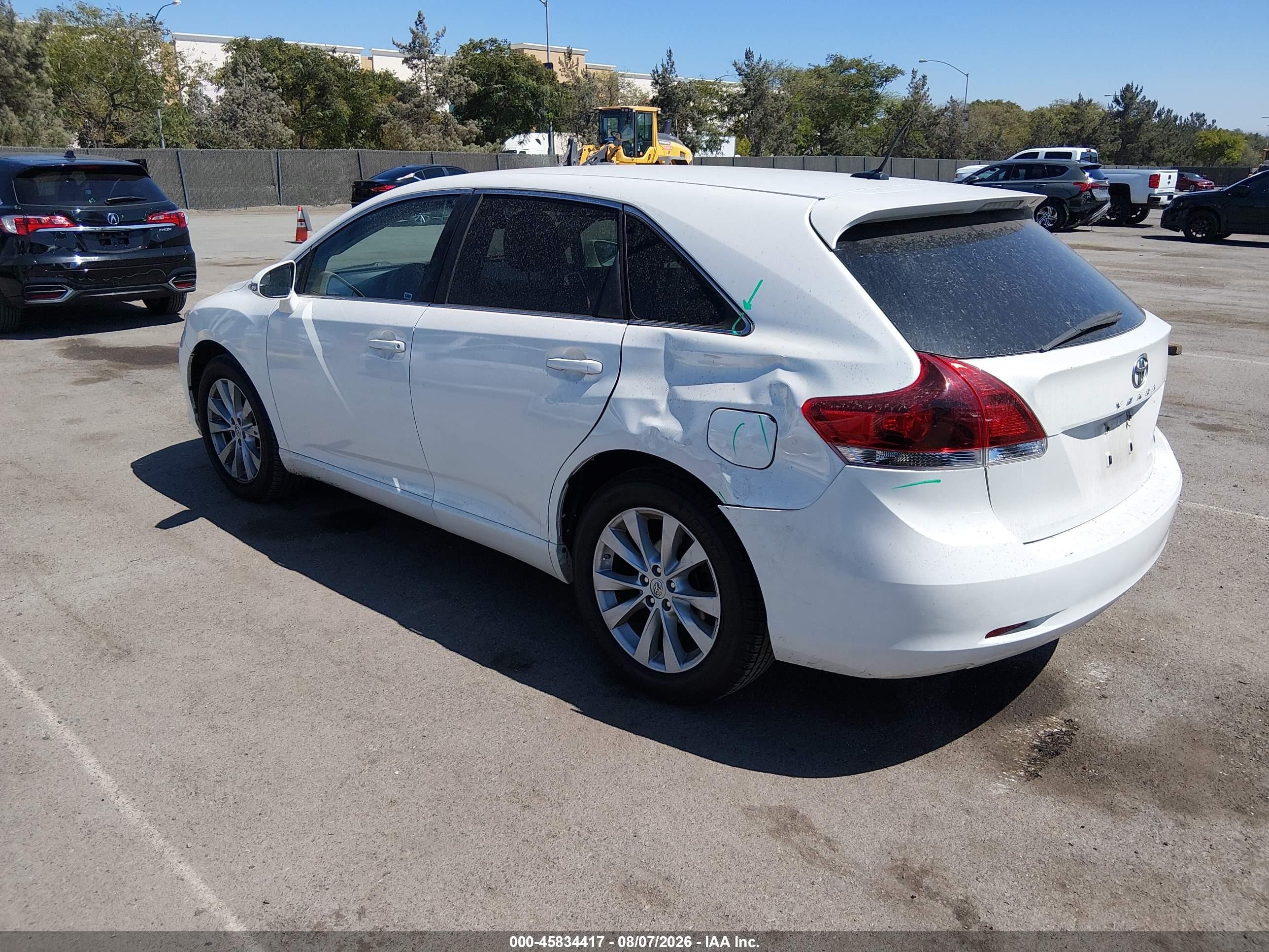 2013 Toyota Venza Le White vin: 4T3ZA3BB3DU076186