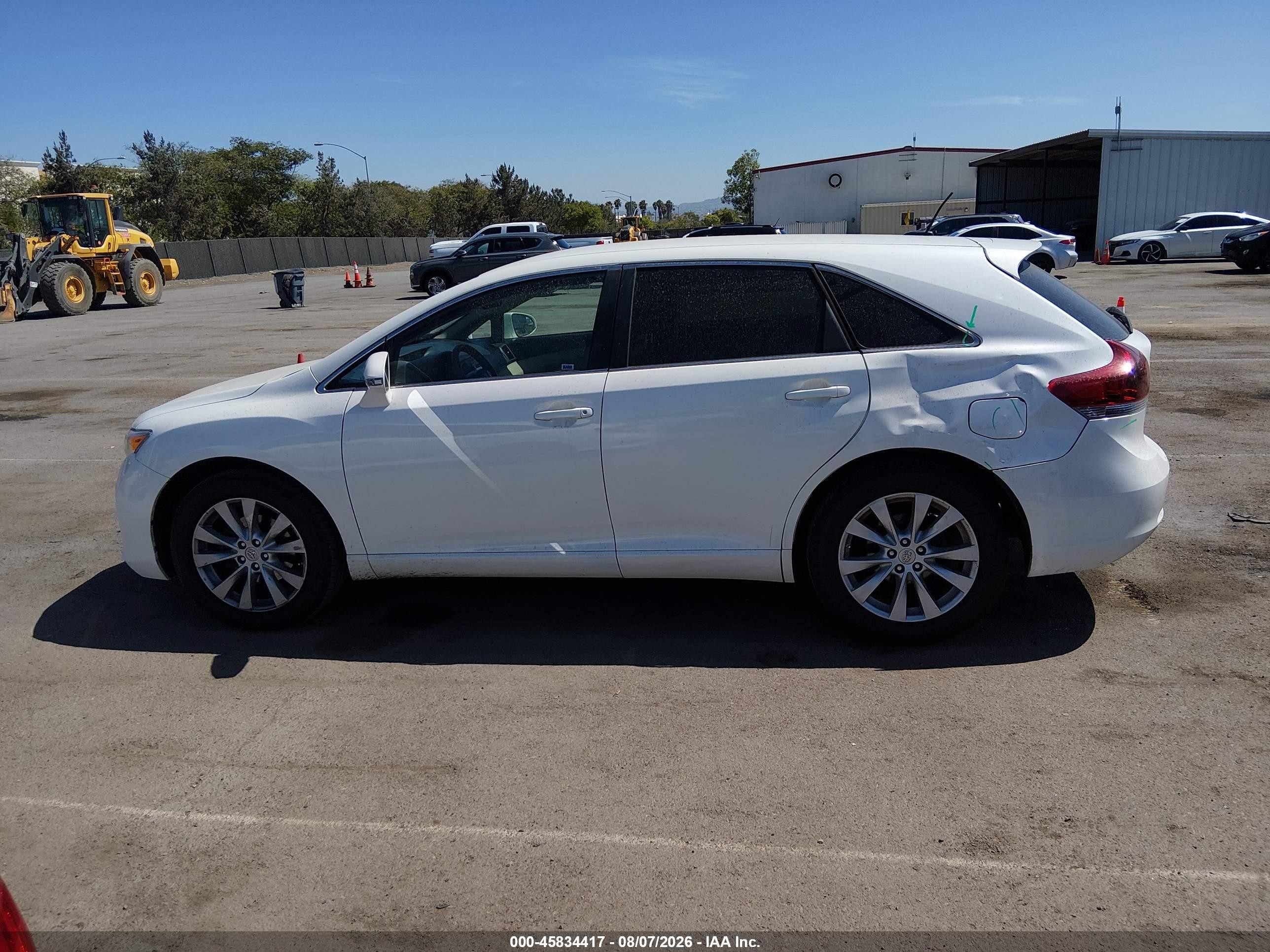 2013 Toyota Venza Le White vin: 4T3ZA3BB3DU076186