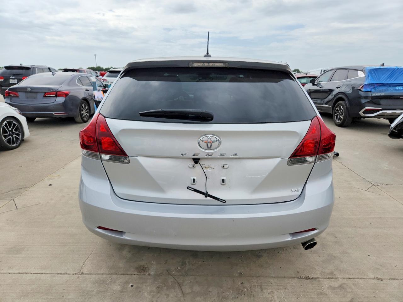 2013 Toyota Venza Le Silver vin: 4T3ZA3BB3DU079492