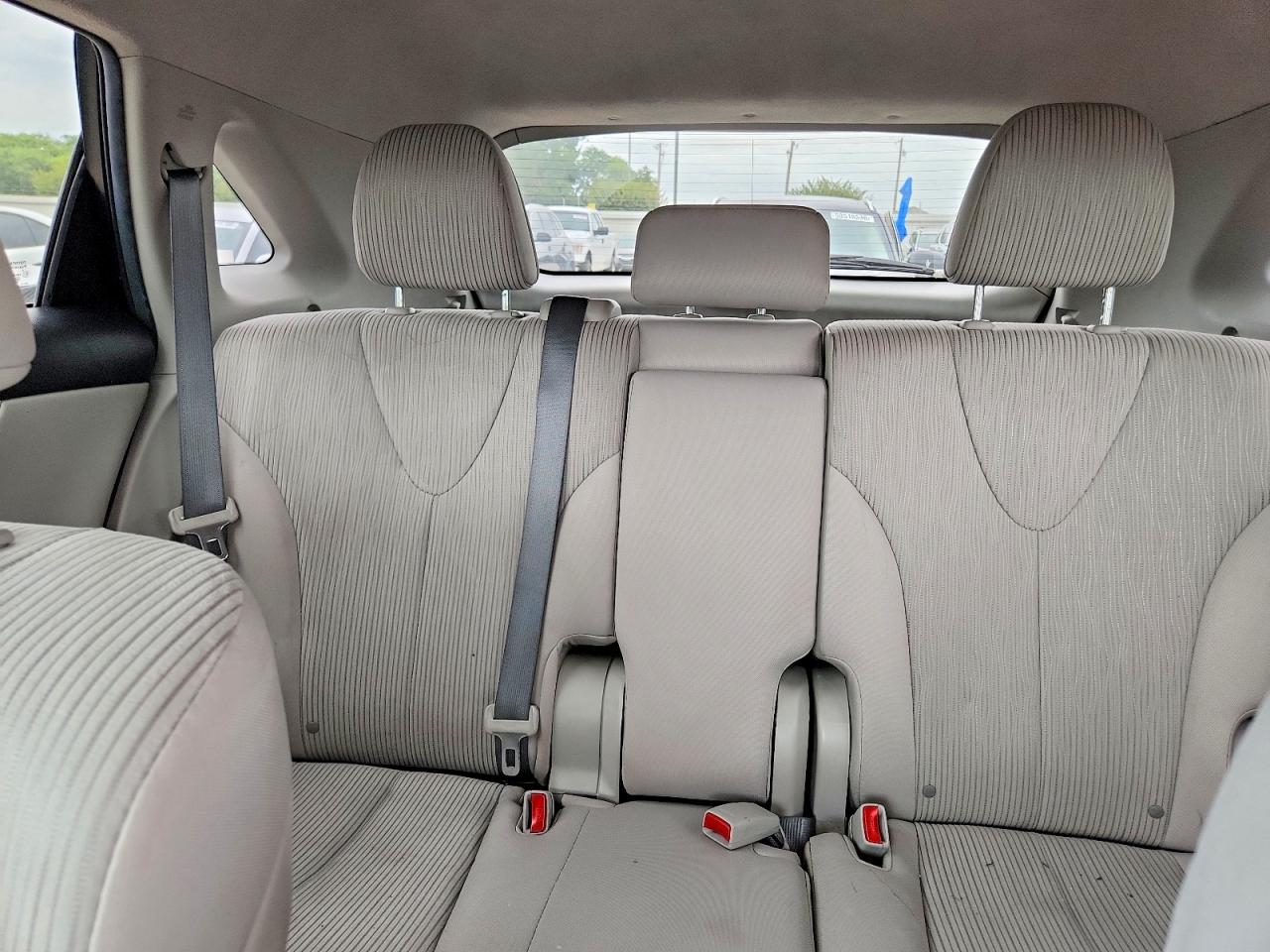 2013 Toyota Venza Le Silver vin: 4T3ZA3BB3DU079492