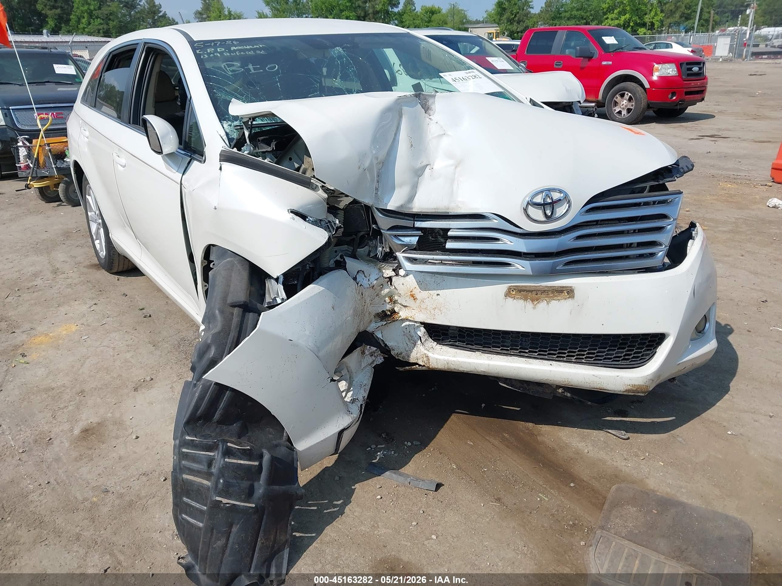 2011 Toyota Venza   White vin: 4T3ZA3BB4BU052766
