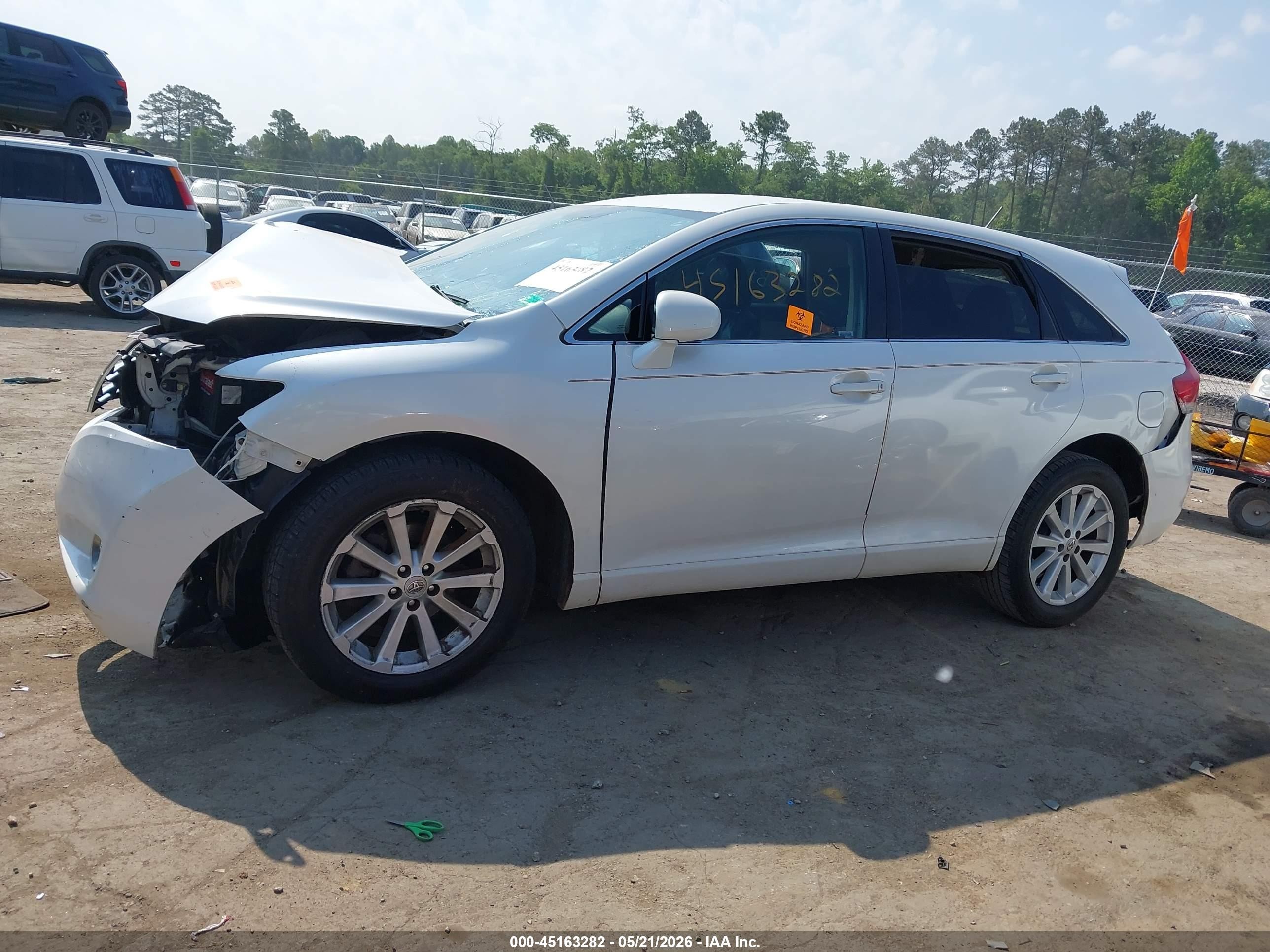 2011 Toyota Venza   White vin: 4T3ZA3BB4BU052766