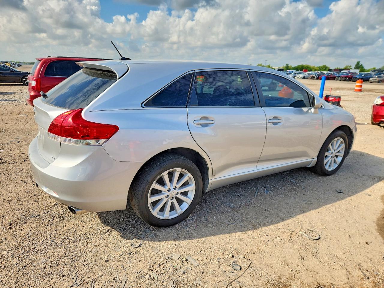 2012 Toyota Venza Le Silver vin: 4T3ZA3BB4CU058150