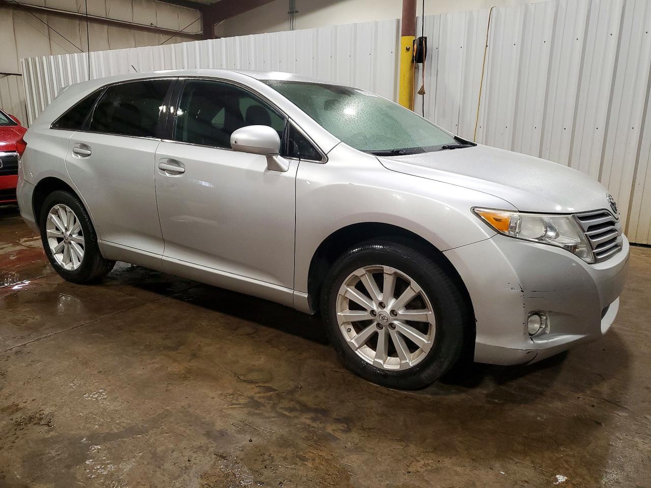 2012 Toyota Venza Le Silver vin: 4T3ZA3BB4CU060416