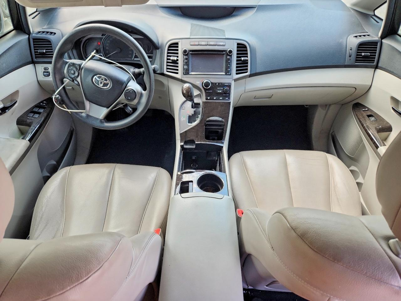2013 Toyota Venza Le Silver vin: 4T3ZA3BB4DU073801