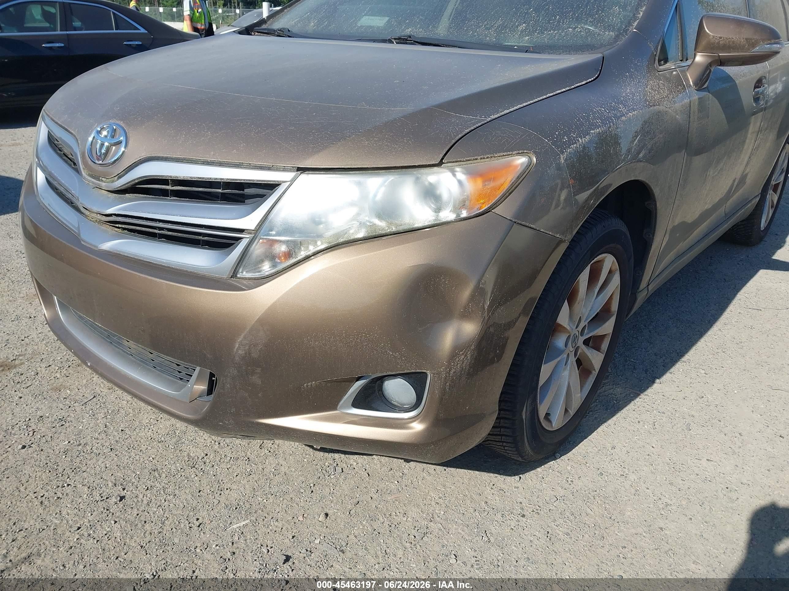 2013 Toyota Venza Le Brown vin: 4T3ZA3BB4DU077007