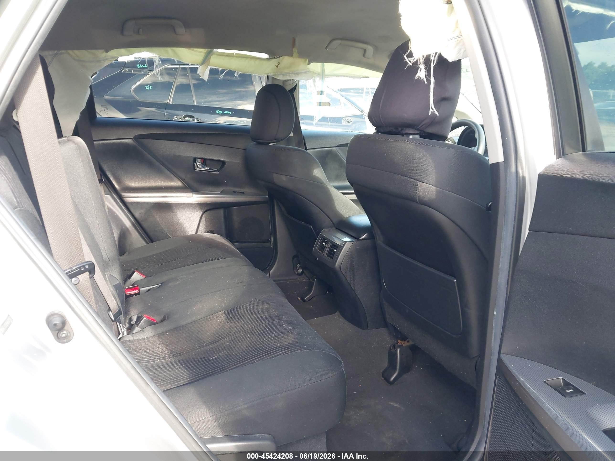 2013 Toyota Venza Le Silver vin: 4T3ZA3BB4DU079162