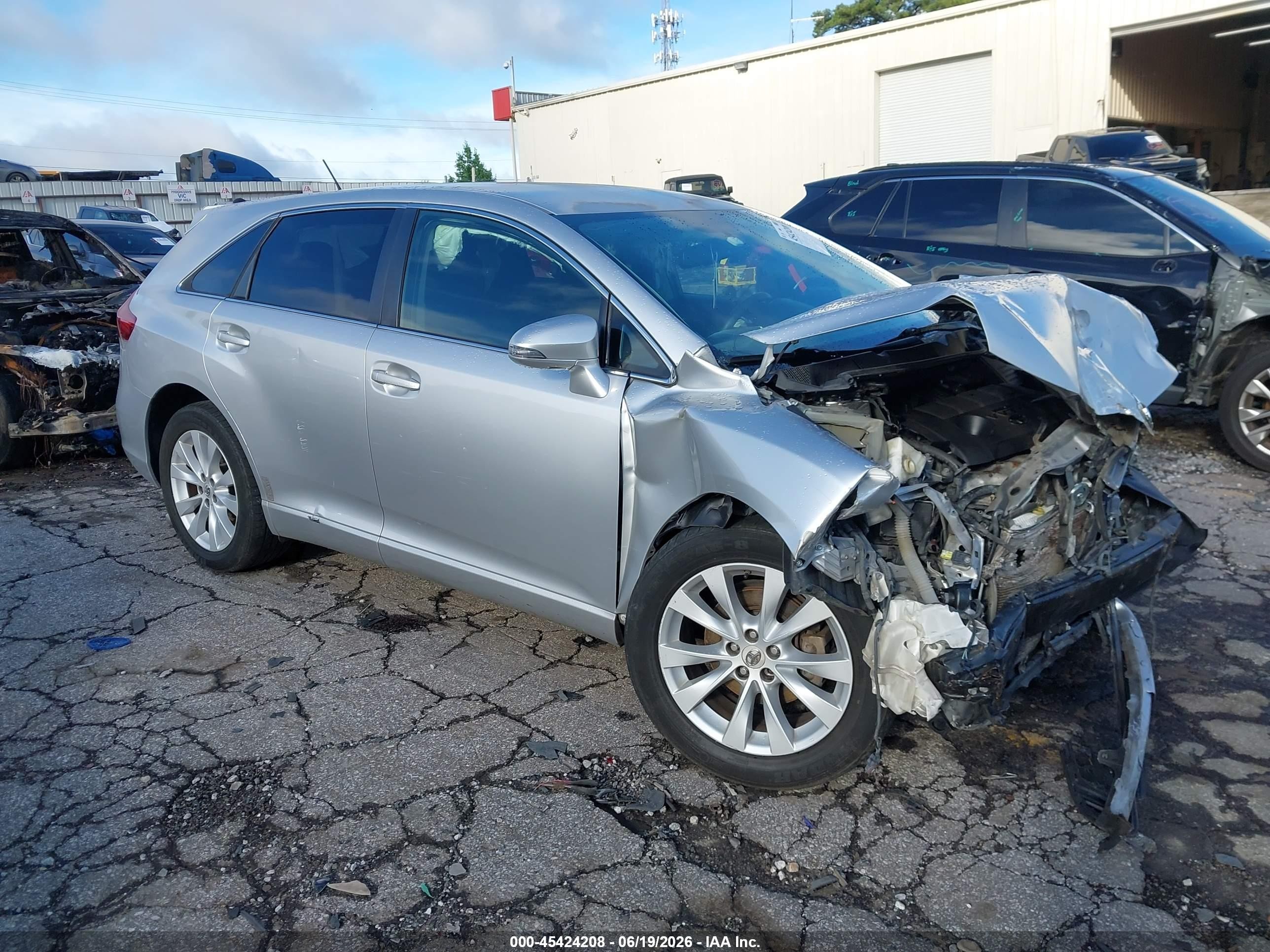 2013 Toyota Venza Le Silver vin: 4T3ZA3BB4DU079162