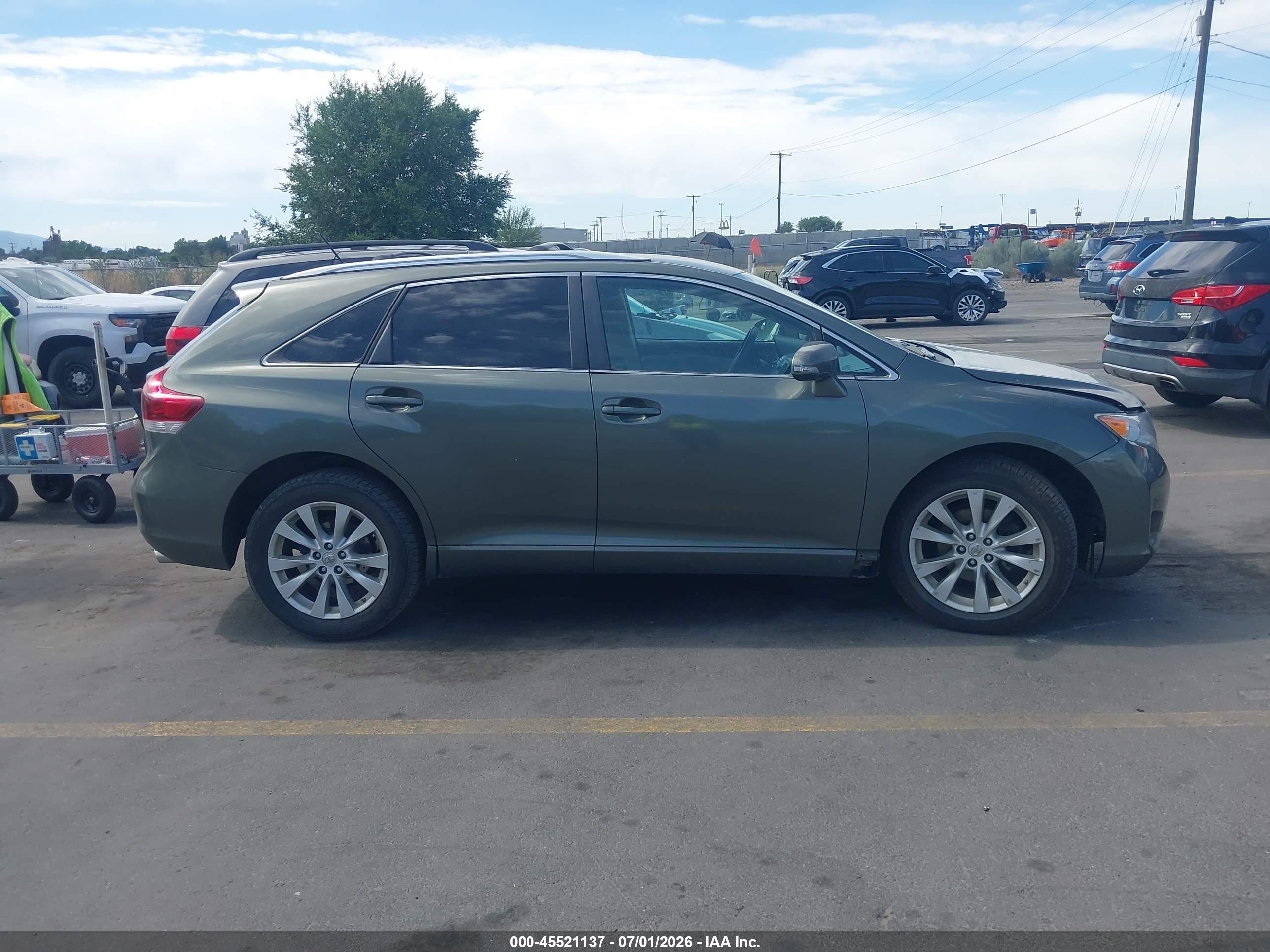 2013 Toyota Venza Le Blue vin: 4T3ZA3BB4DU079212
