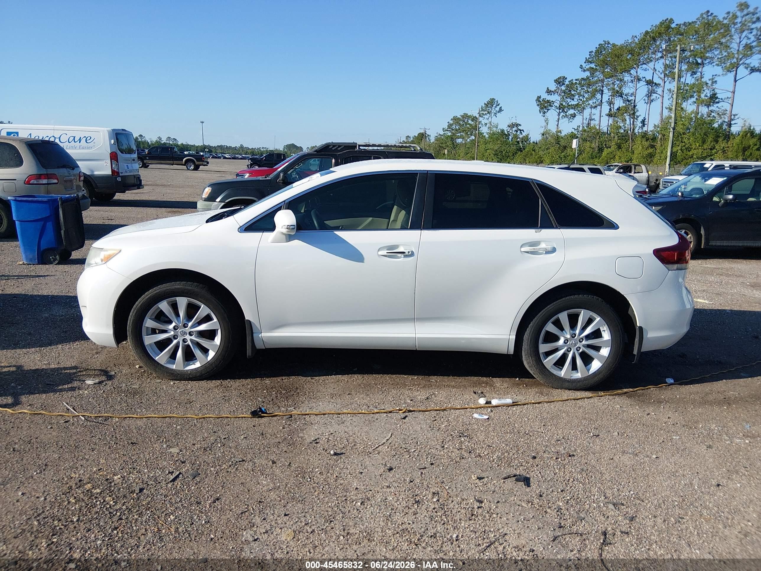 2014 Toyota Venza Le White vin: 4T3ZA3BB4EU089188