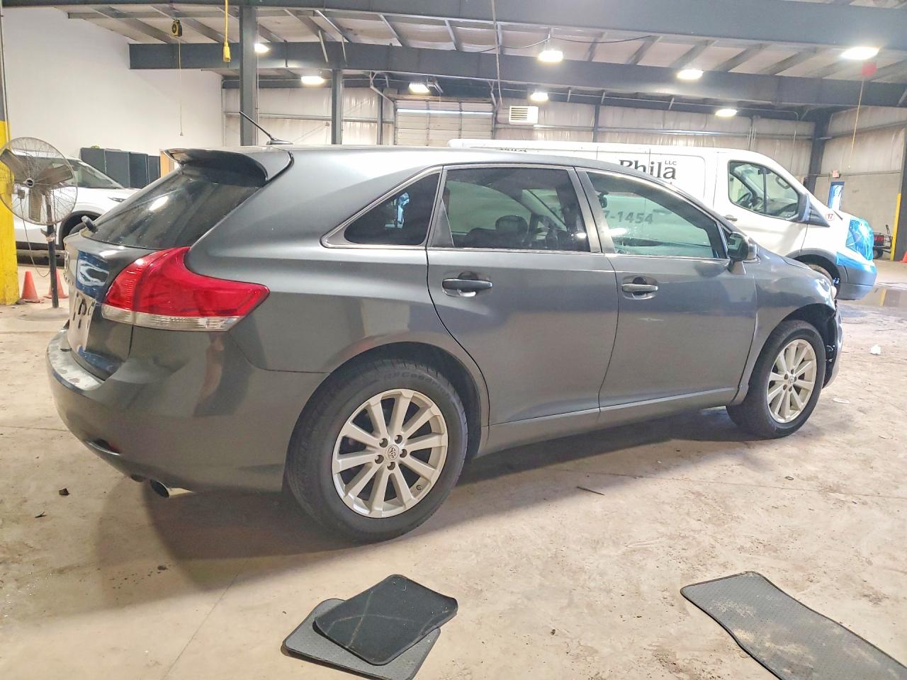 2012 Toyota Venza Le Gray vin: 4T3ZA3BB5CU060389